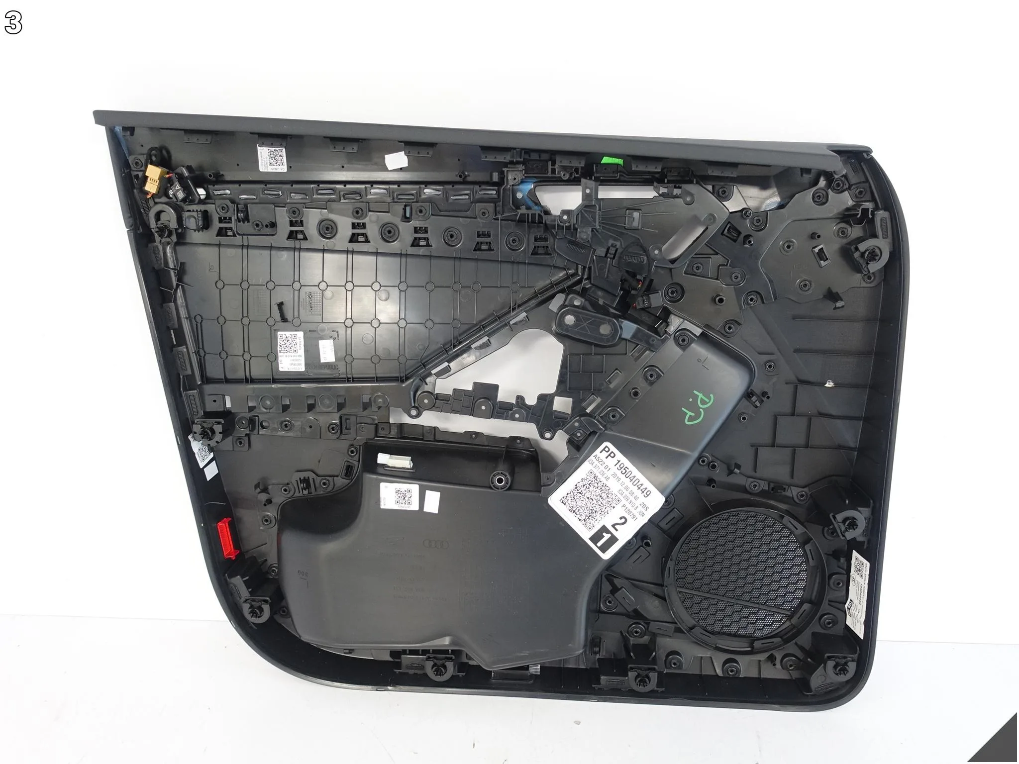 AUDI Q3 83A F3 18-25 BOCZEK TAPICERKA NA DRZWI PRZÓD PRAWY 38M 24KM f046ac46a27cfe93d34c8fe778871e0b