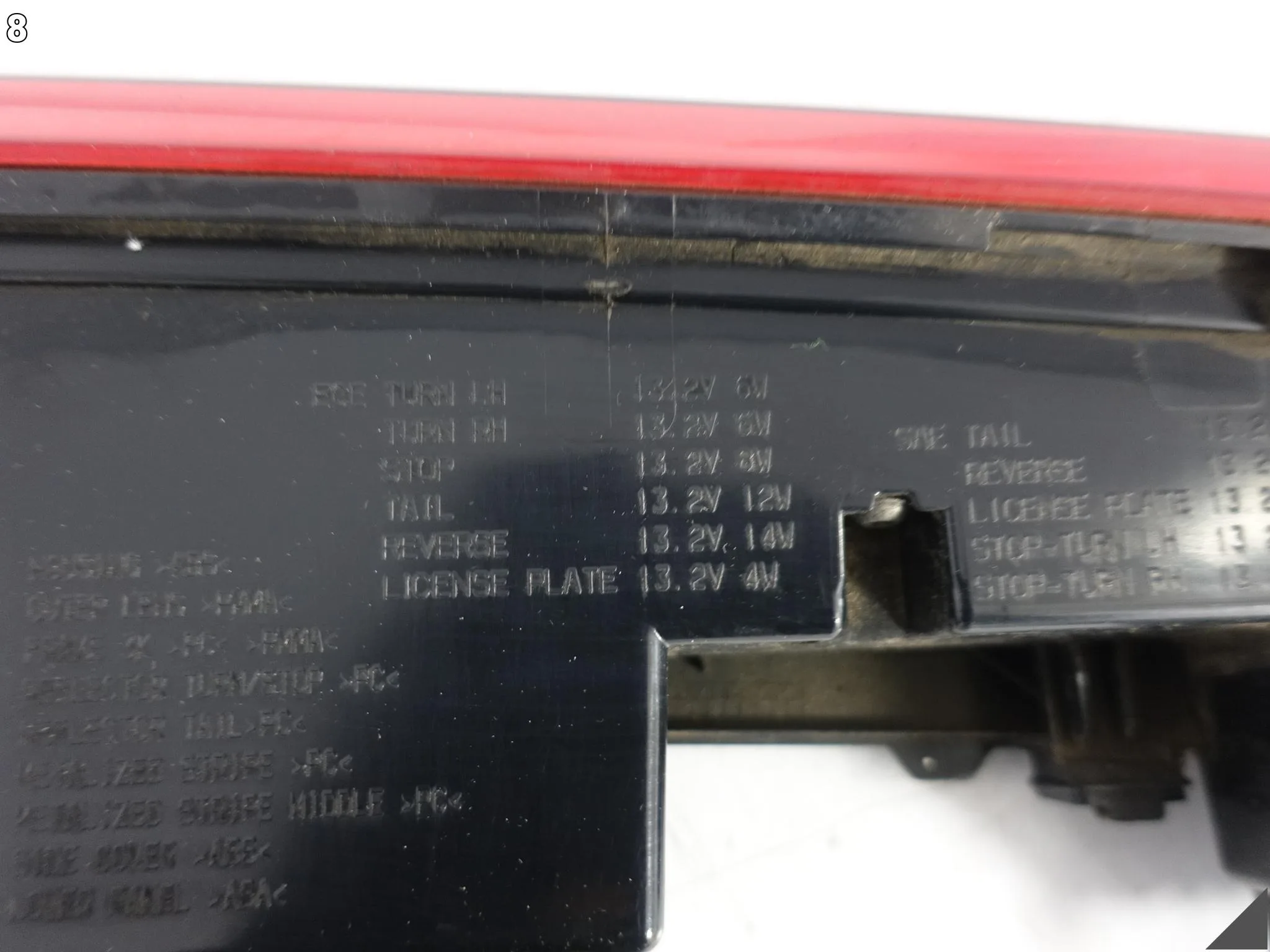 AUDI E-TRON ETRON Q8 4KE 18- LAMPA KLAPY LED BLENDA ŚRODKOWA TYŁ TYLNA ea36d4e9e0c529d1e893e24def0663d0