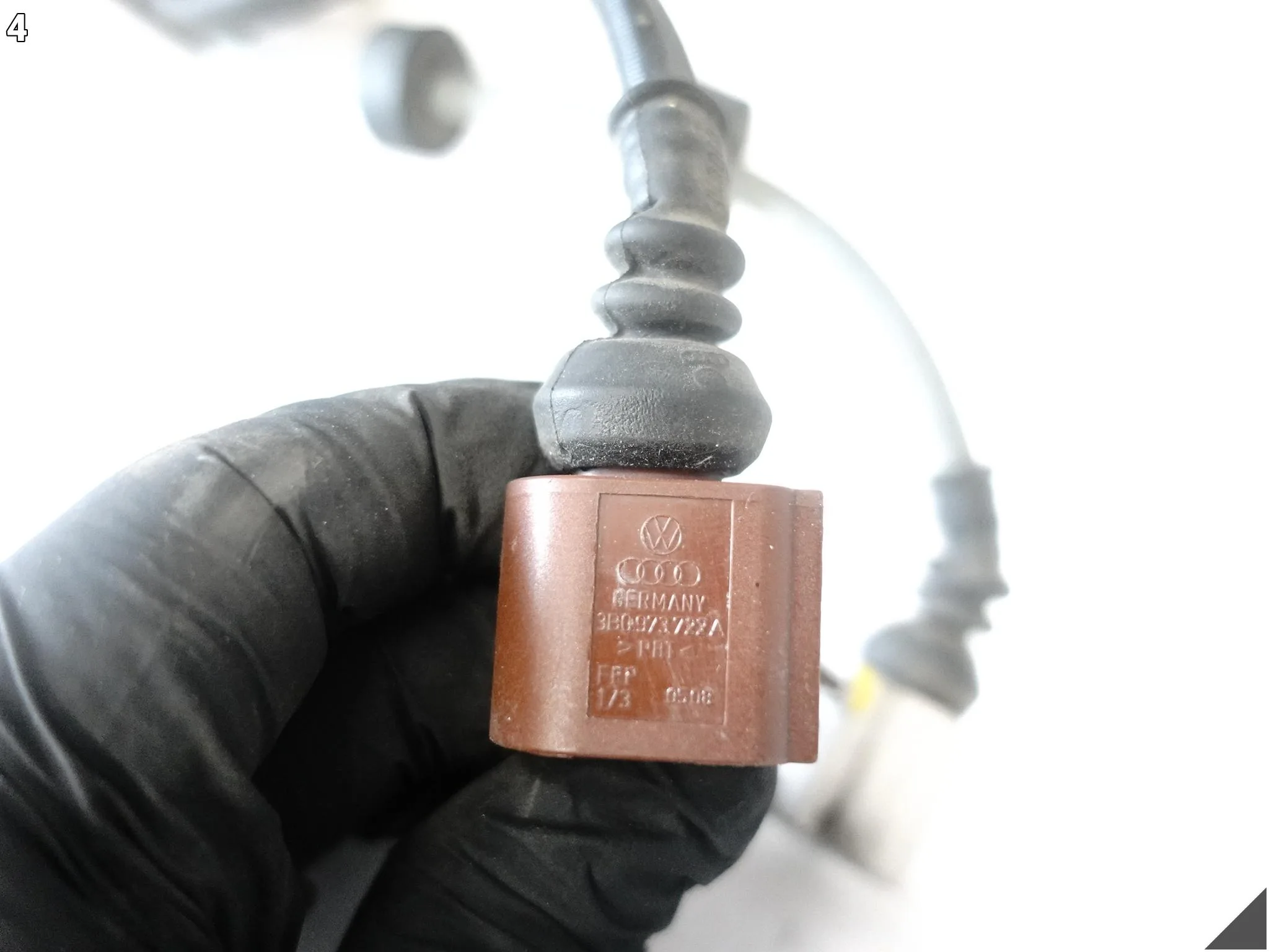 AUDI A7 4G8 C7 14-18 LIFT WIĄZKA INSTALACJA AMORTYZATORA ZAWIESZENIA TYŁ L 8669c64da147fed88439caecacfb37dc