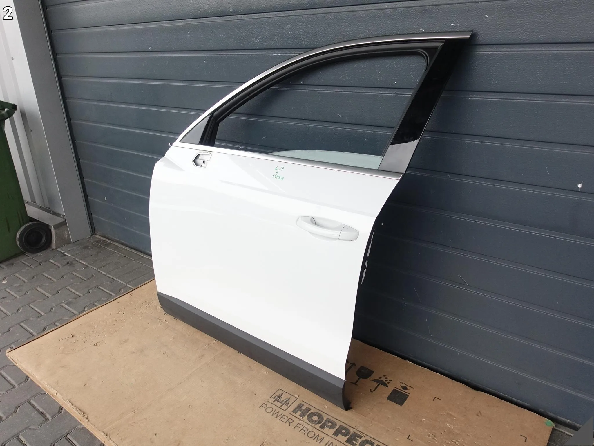 AUDI Q3 83A SUV F3 18-25 DRZWI PRZÓD LEWE SZYBA WIĄZKA DEMONTAŻ LS9R S9R 047ef84ae4474c0684886f641c9ac6eb
