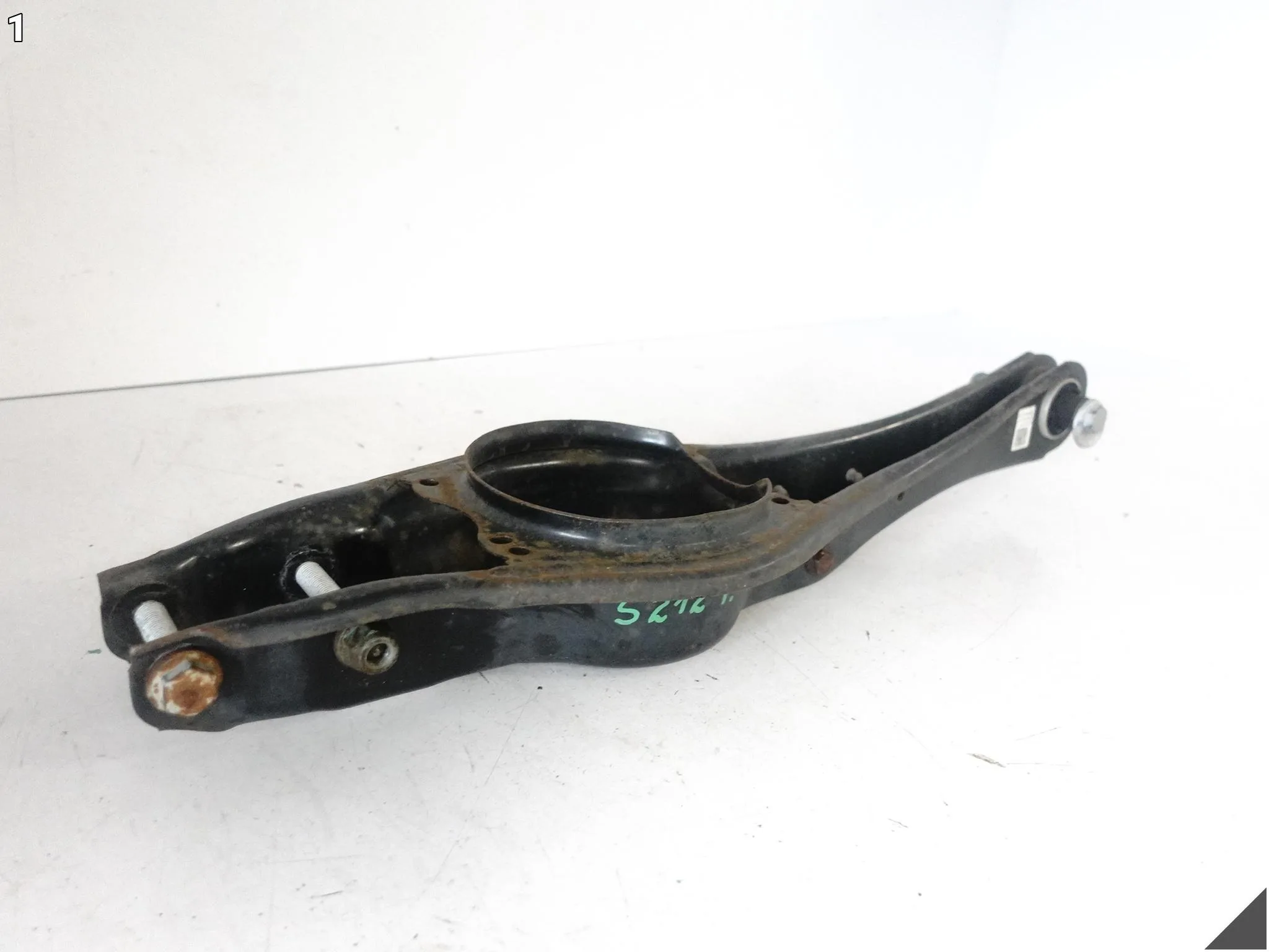 AUDI Q3 83A SKODA SUPERB III 3V0 VW PASSAT B8 3G0 SEAT WAHACZ TYŁ L=R 24KM 0082da5700bcea73ed2f7a965375934c