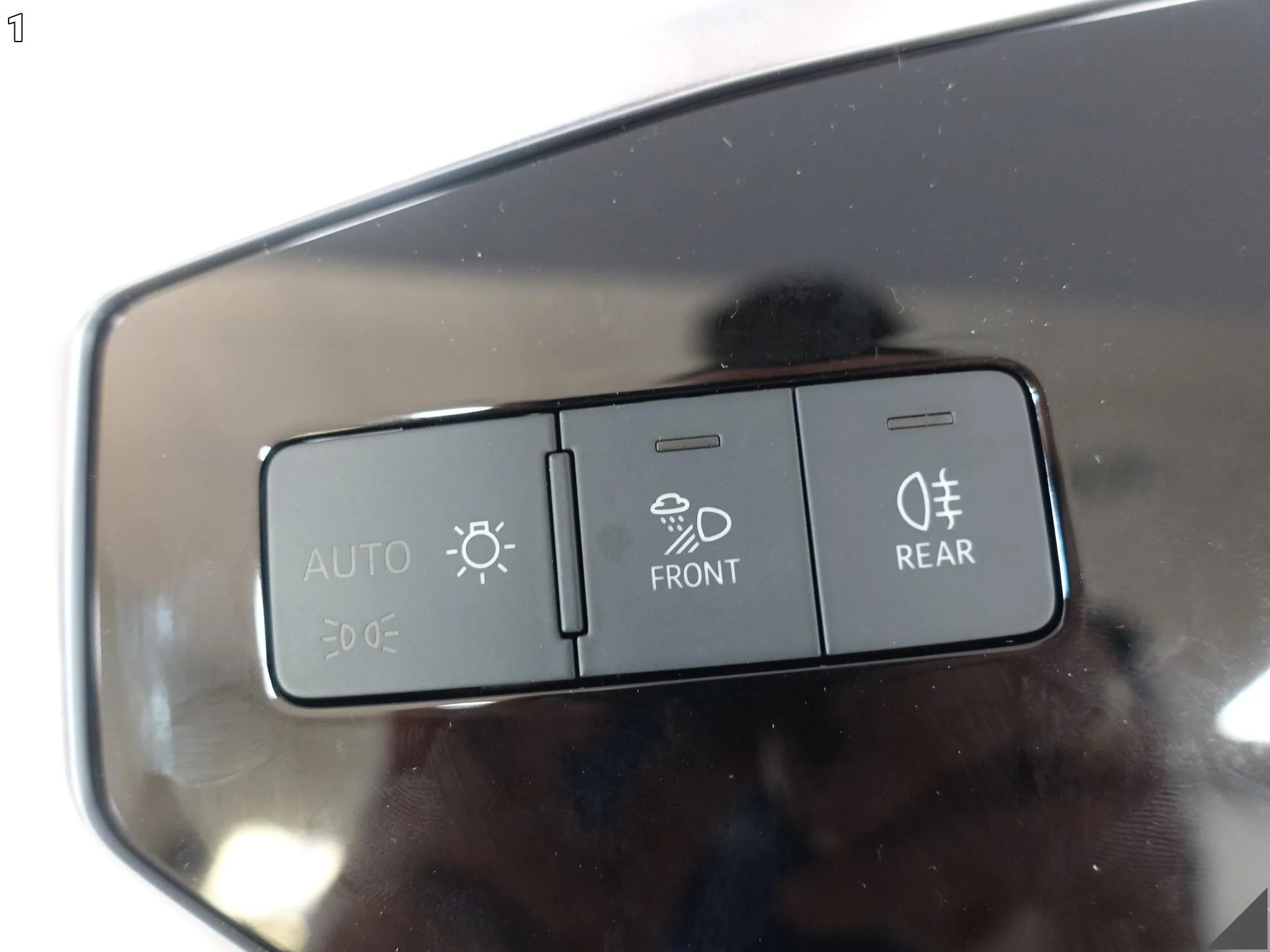 AUDI Q3 83A 83B F3 18-25 OSŁONA DESKA ROZDZIELCZA PRZEŁĄCZNIK V58 EU 24KM 0652222ddf05c6a09fedbb22ca521da5