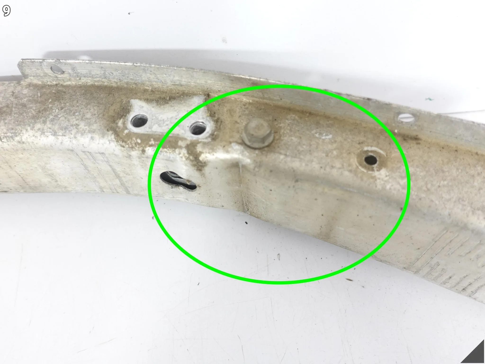 BMW 5 F10 F11 LCI 10-17 BELKA WSPORNIK WZMOCNIENIE PAS W ZDERZAK PRZÓD 3f4623417e70be8245cd7d326fc398ac