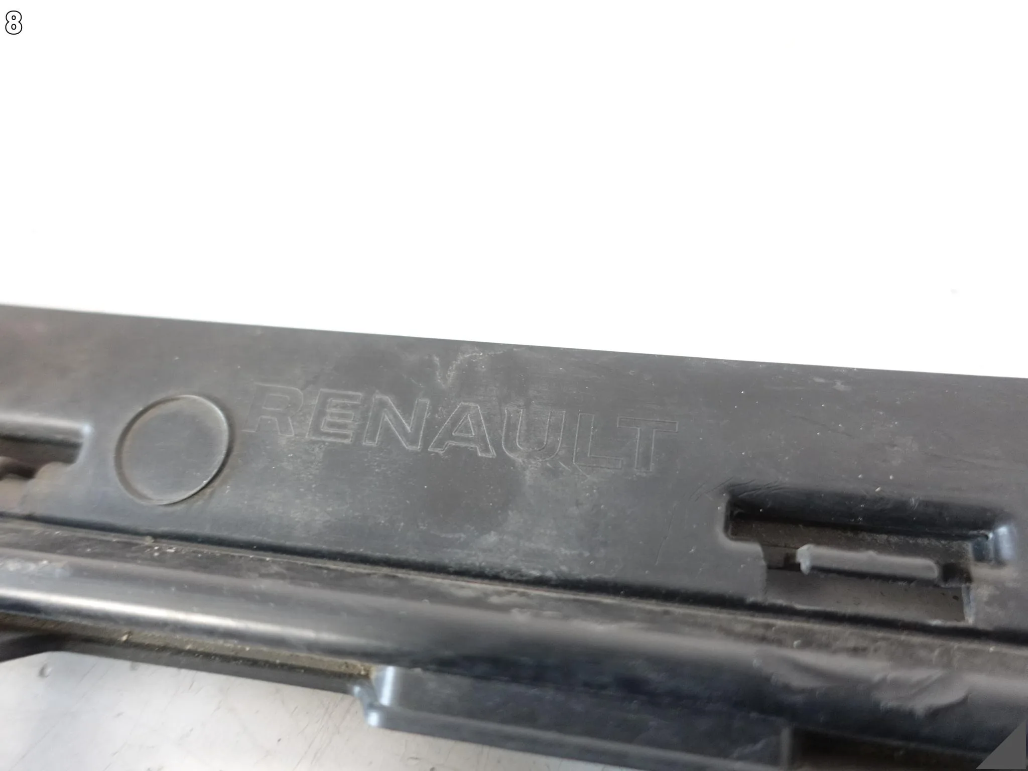 RENAULT TWINGO III (3 GENERACJA) 18-24 LIFT ATRAPA KRATKA ŚRODKOWA DOLNA 308b9844f15767dc4229ee126ba9b780