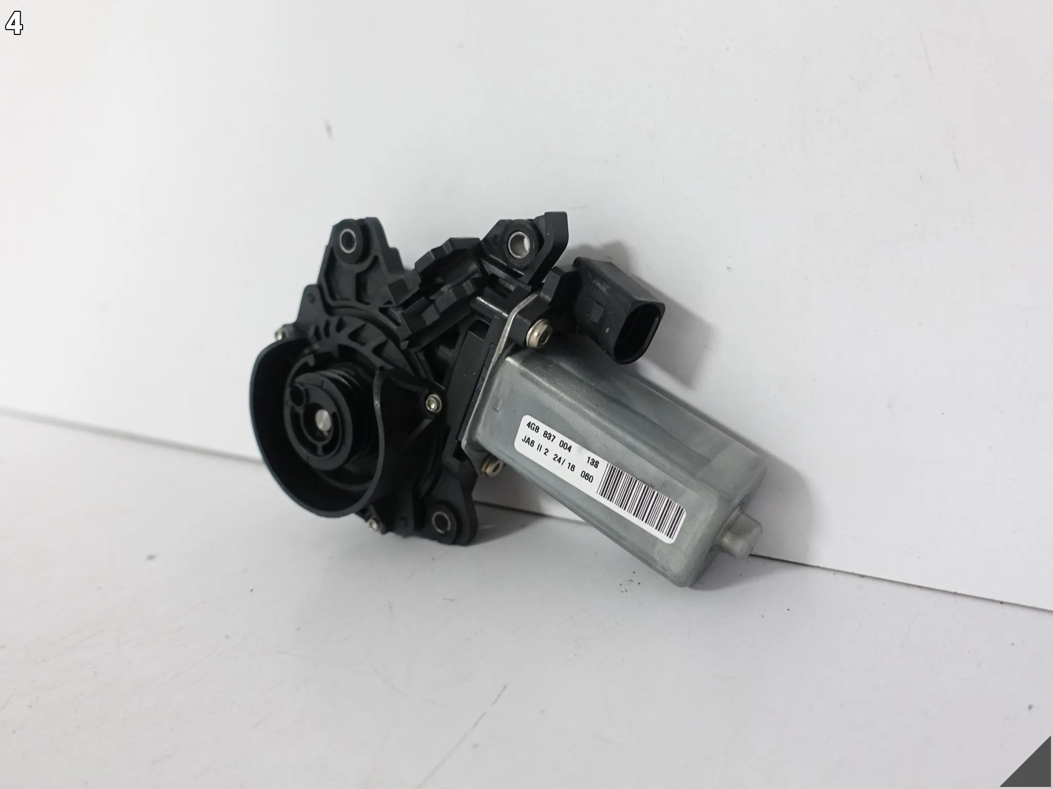 AUDI A7 S7 RS7 4G8 C7 10-18 SILNICZEK DOCIĄGU DRZWI PRAWY PRZÓD 4G8837004 17b8e04877dcf94dbb99ea8e9a1f5e1f