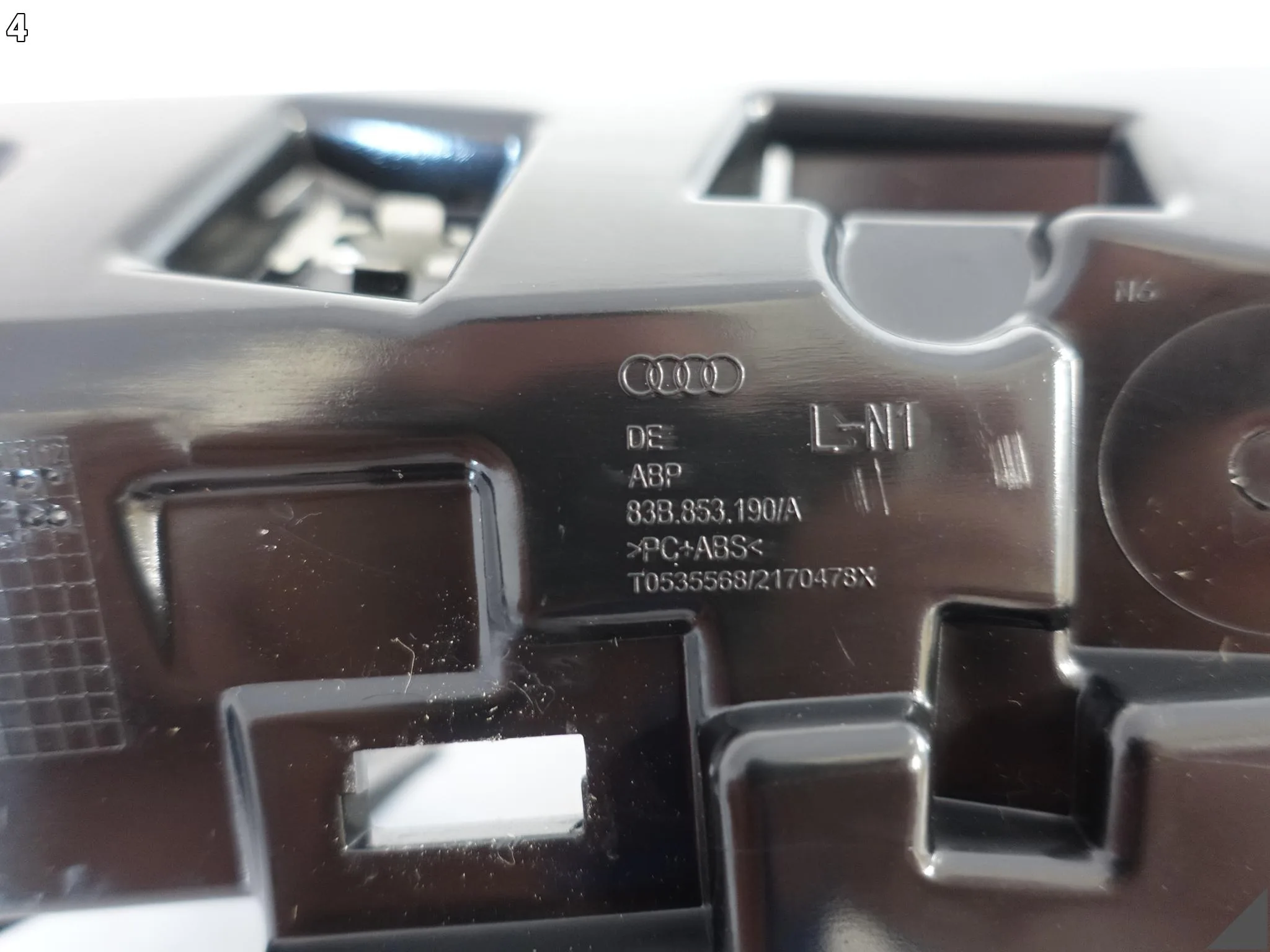 AUDI Q3 83A 83B F3 18-25 LISTWA RAMKA DEKOR DESKA ROZDZIELCZA V58 EU 24KM 992a6e1a423c2186b99d356d6c58654a
