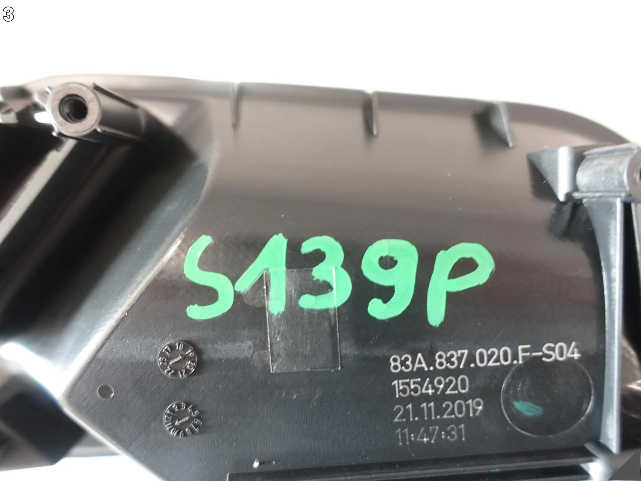 AUDI Q3 83A F3 18-25 KLAMKA WEWNĘTRZNA DRZWI PRZÓD PRAWA CHROM 83A837020F 3e3016f3fd56e411a98a93867be11383