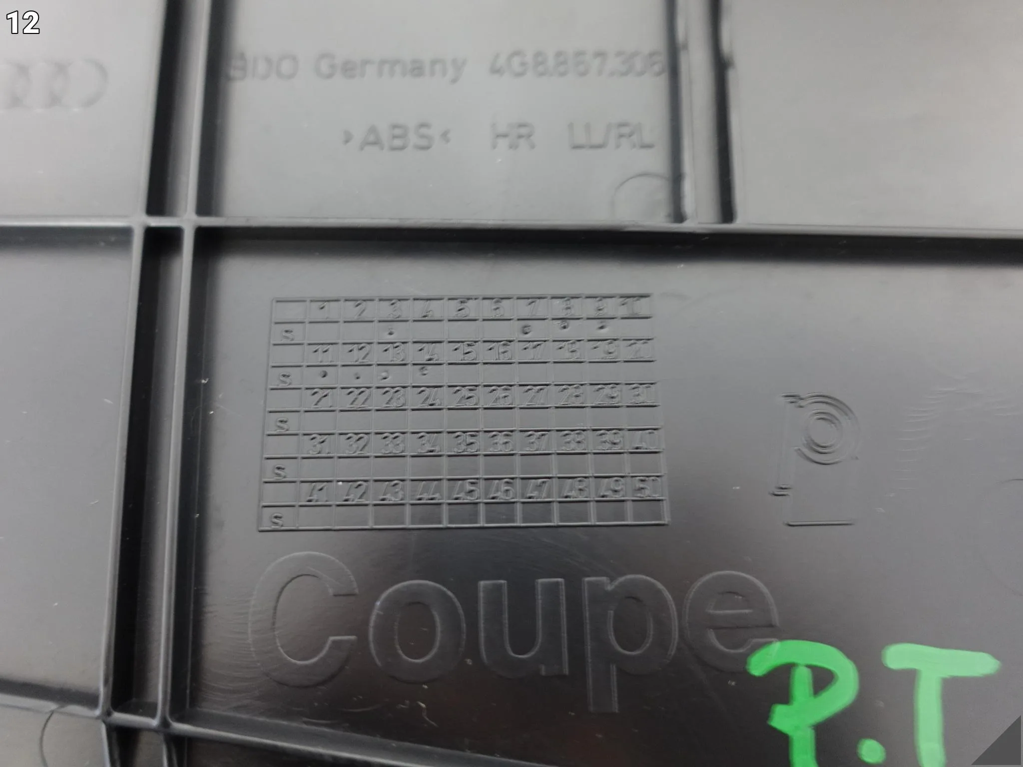 AUDI A7 S7 RS7 4G8 C7 10-18 TAPICERKA BOCZEK DRZWI PRAWA TYŁ SOUL 85a1f5bd71158d4bcb82ddb9dbd04c29