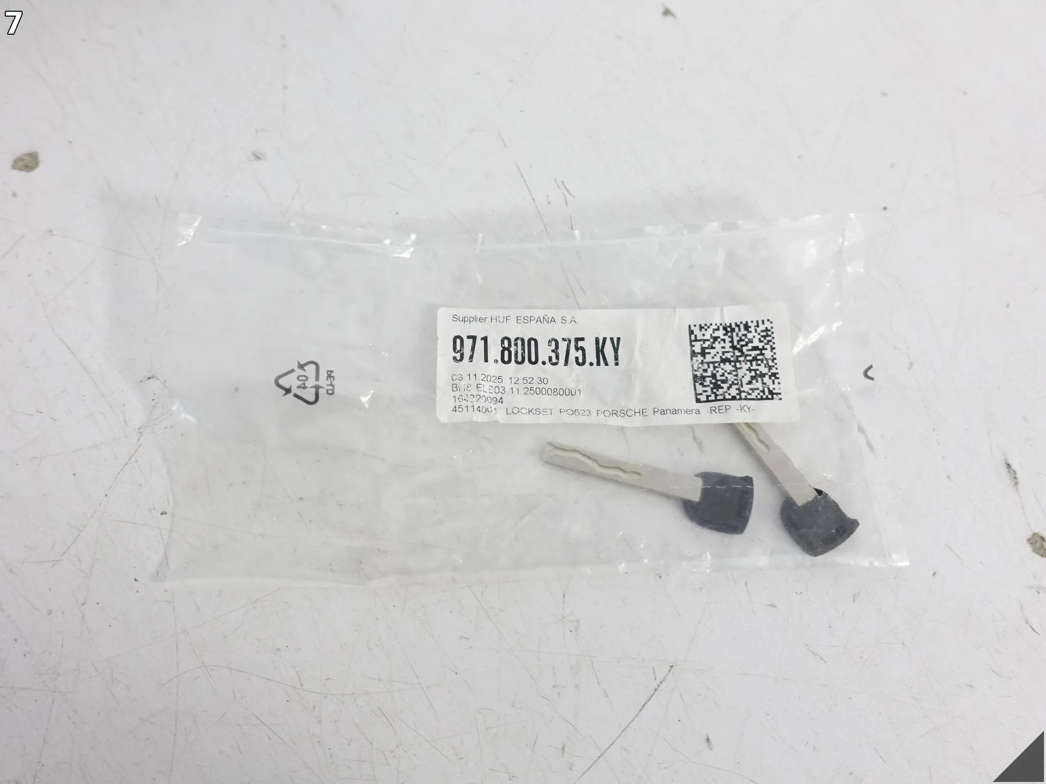 PORSCHE PANAMERA II 971 16-23 LIFT KLAMKA ZEWNĘTRZNA DRZWI PRZÓD LEWA 50412ff68624cde33450ecdaa7a7028c