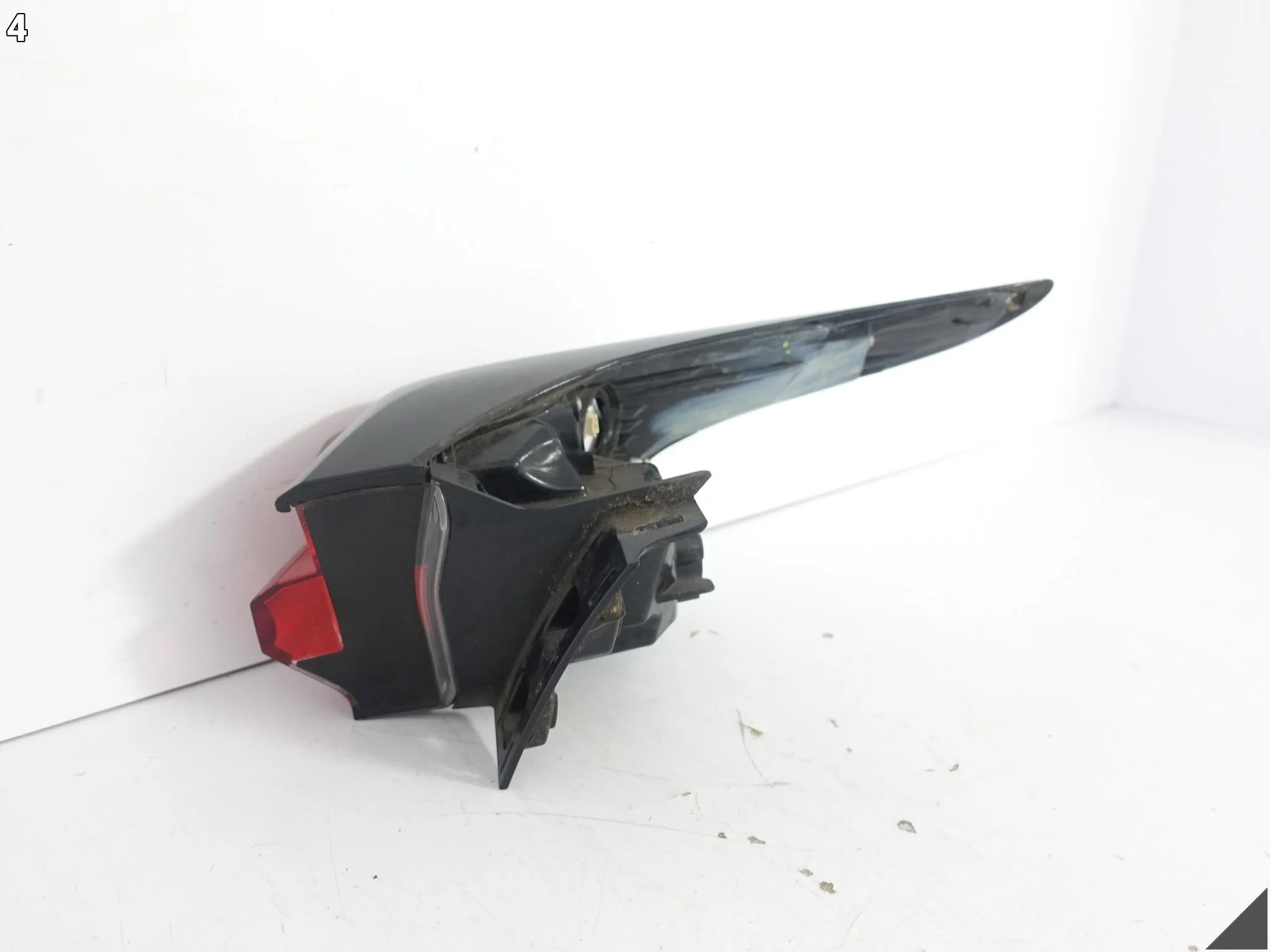 LEXUS NX LIFT 18-21 LAMPA LEWY TYŁ LEWA TYLNA W BŁOTNIK 90d0ddb18daba32acf2e4e8b532ec474