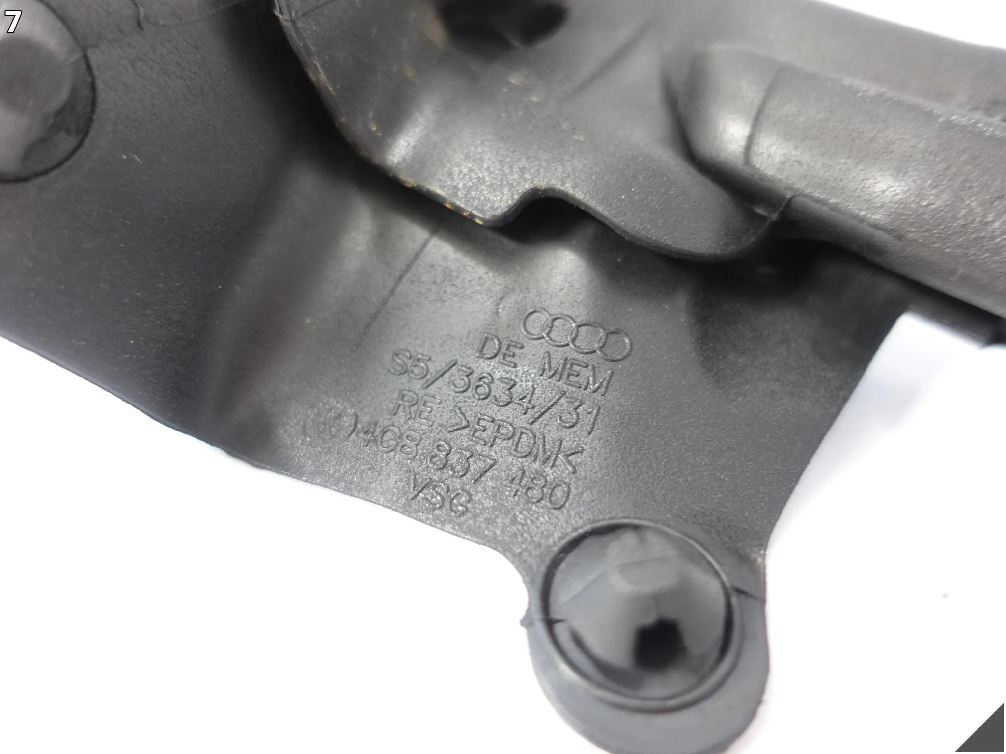 AUDI RS7 S7 A7 4G8 C7 10-18 USZCZELKA OTWORU OKIENNEGO DRZWI PRAWA PRZÓD f3f0ca5bc7004dd9dcc48657279781fd