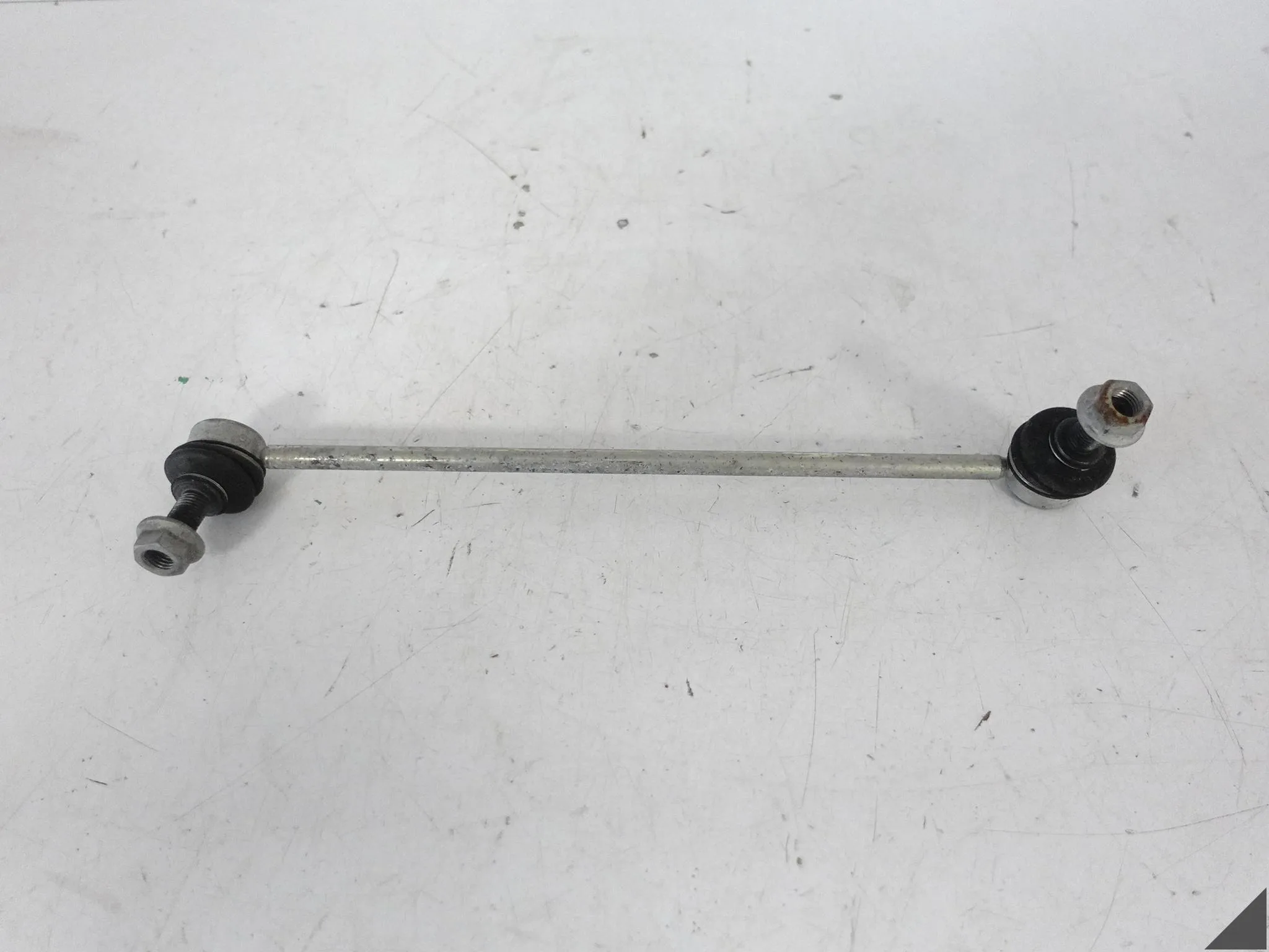 AUDI Q3 83A F3 VW CUPRA SKODA SEAT ŁĄCZNIK DRĄŻKA STABILATORA PRZÓD L=R e4480931bacdc76305e0192b27f38b18