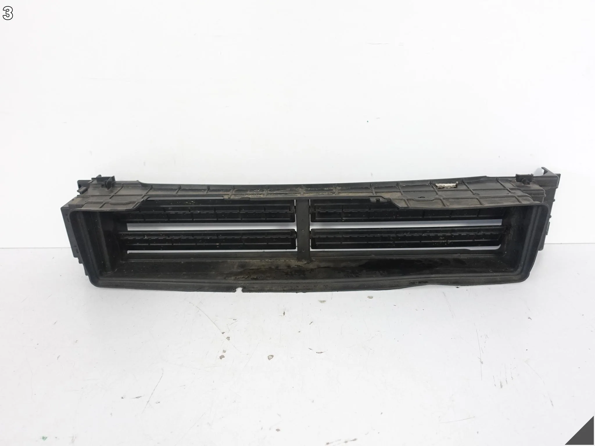 KIA SOUL EV III 3 19-22 KIEROWNICA ŻALUZJA PRZEWÓD WLOT POWIETRZA PRZÓD a794d55baddb415f82d2fe3aa79ce449