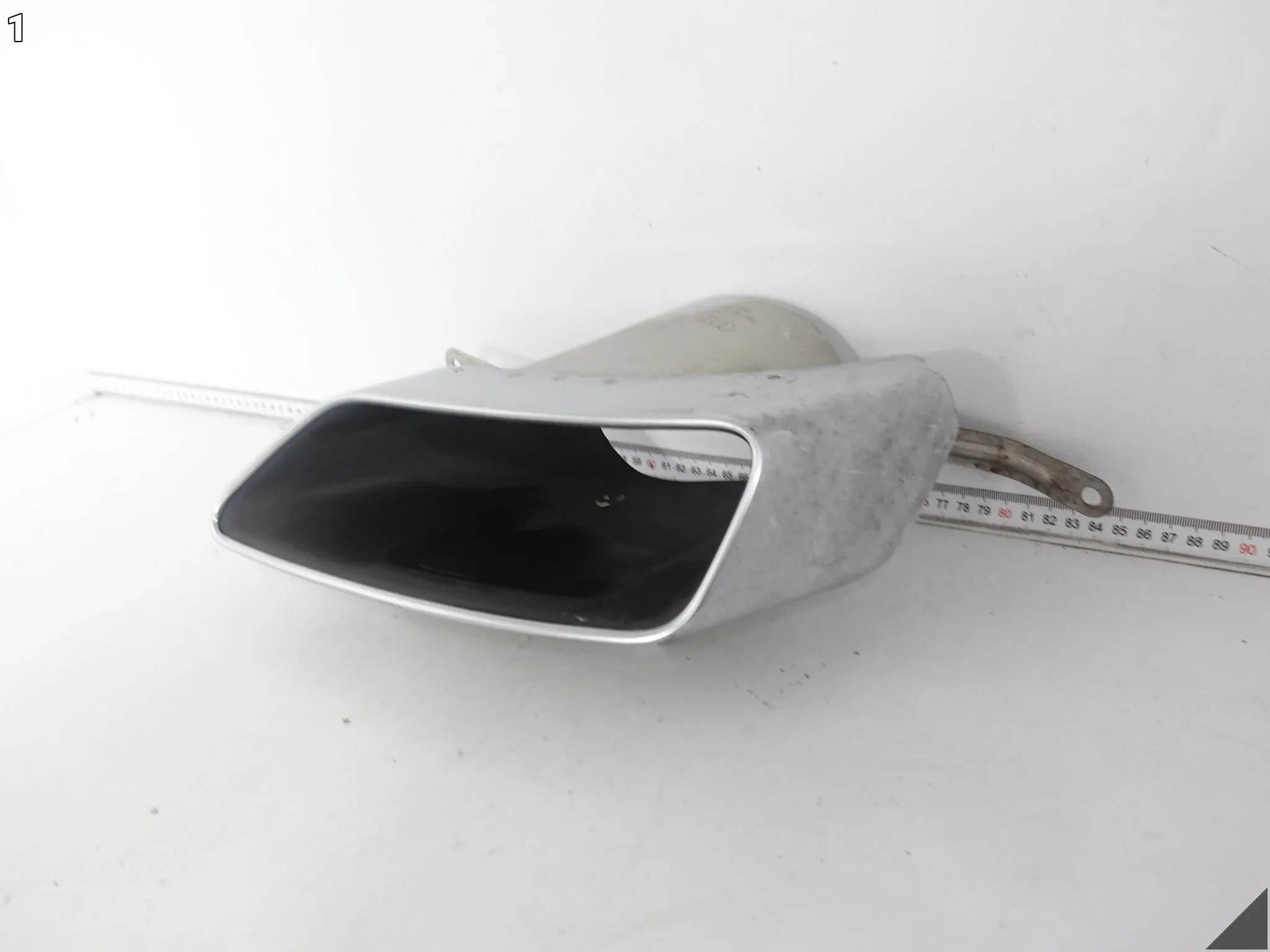 AUDI A4 8W0 LIFT A5 8W6 B9 19-24 KOŃCÓWKA WYDECHU LEWA 8W0253825L 2c3d4175445b3fe2a9a9676efaba6b70