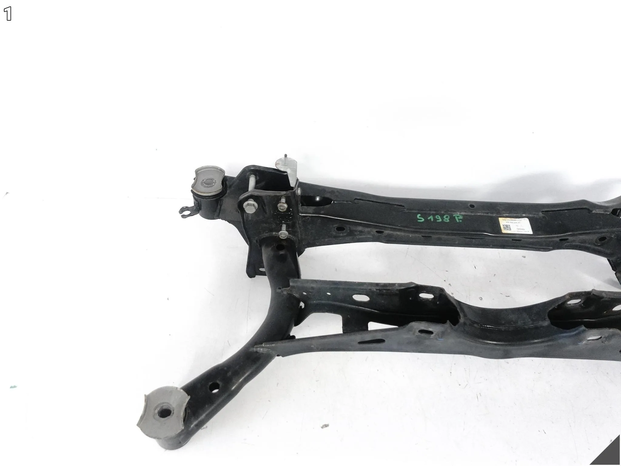 AUDI Q3 83A F3 VW GOLF 5H0 CUPRA SEAT SKODA WÓZEK SANKI BELKA RAMA TYŁ 24KM a9c8a63473a5c808af84bb87f84595b3