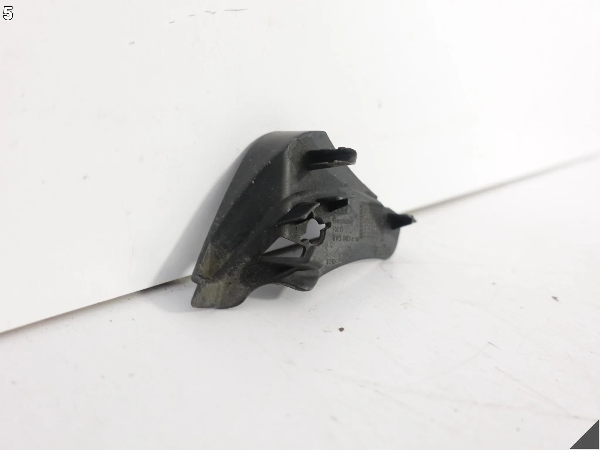 AUDI A3 S3 8V3 SPORTBACK 12-16 ŚLIZG MOCOWANIE ADAPTER ZDERZAK PRZÓD PRAWY 21b8edc0bdaadb647e413709c68c3f48