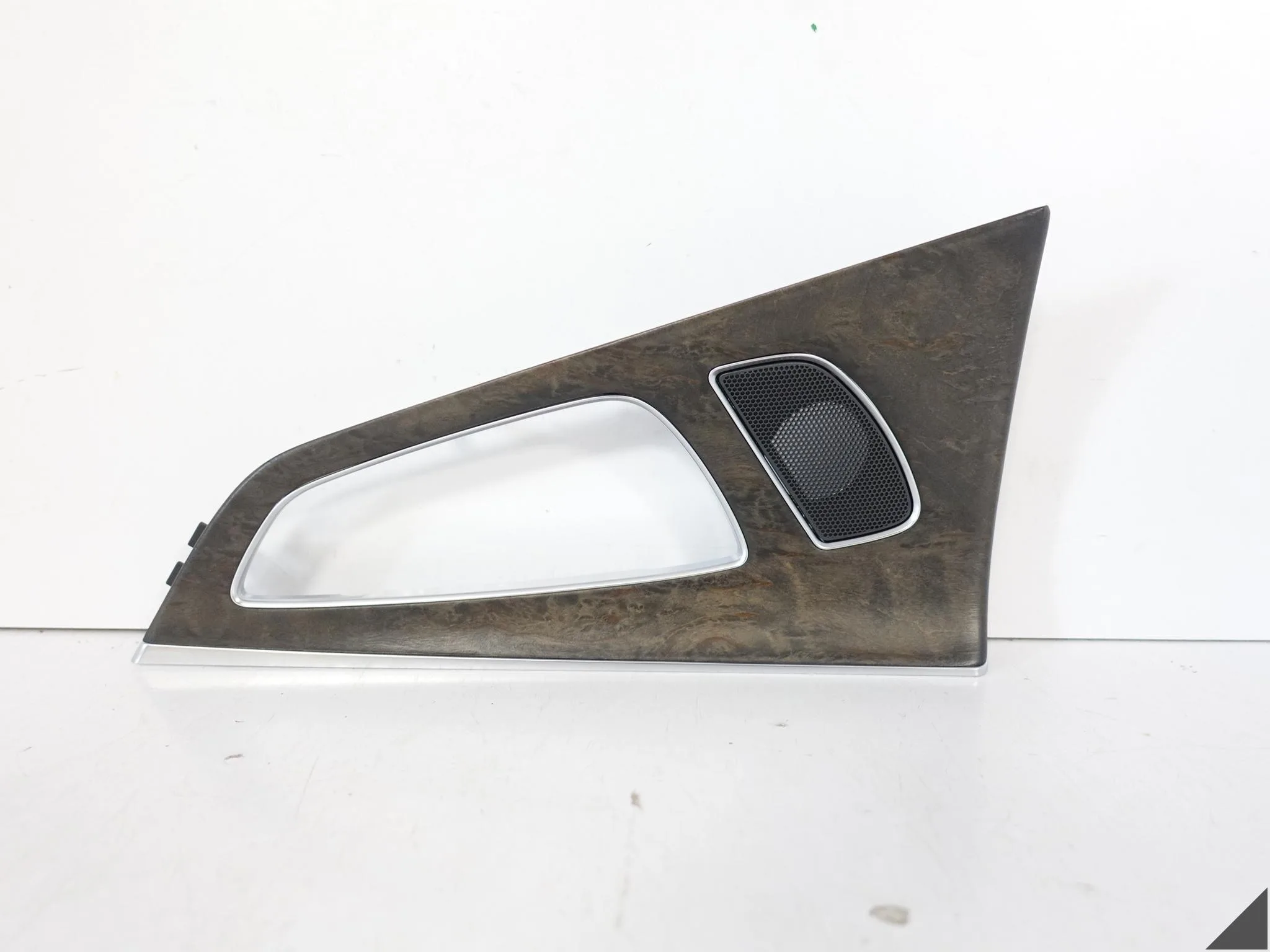 AUDI A7 S7 RS7 4G8 C7 10-18 OSŁONA DEKOR DRZWI LISTWA PRAWA TYŁ CHROM ND8 4e1bdafa0fb11de5ae375645db18b9a4