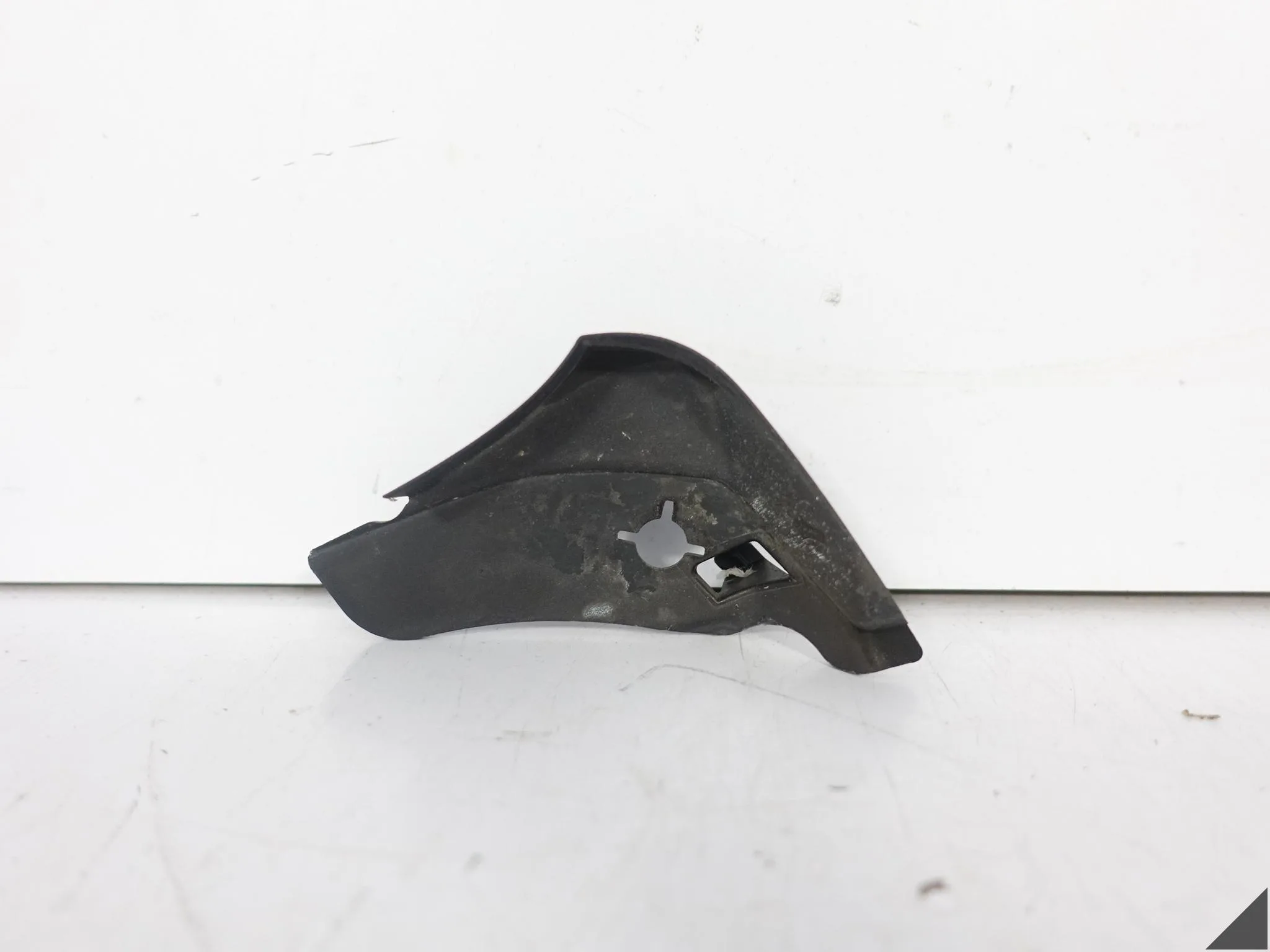 AUDI A3 S3 8V3 SPORTBACK 12-16 ŚLIZG MOCOWANIE ADAPTER ZDERZAK PRZÓD PRAWY bb32d0020a241b7ec5aa3c462c6abb19