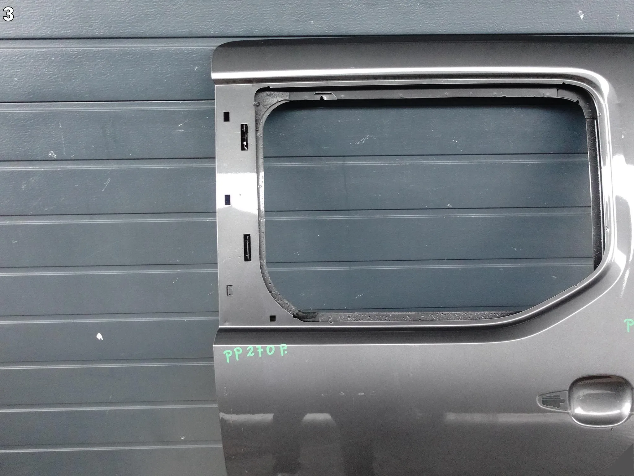 PEUGEOT RIFTER OPEL COMBO CITROEN BERLINGO IV TOYOTA PROACE DRZWI PRAWE TYŁ 552b068496ab2e5cc8c286f2095fe087