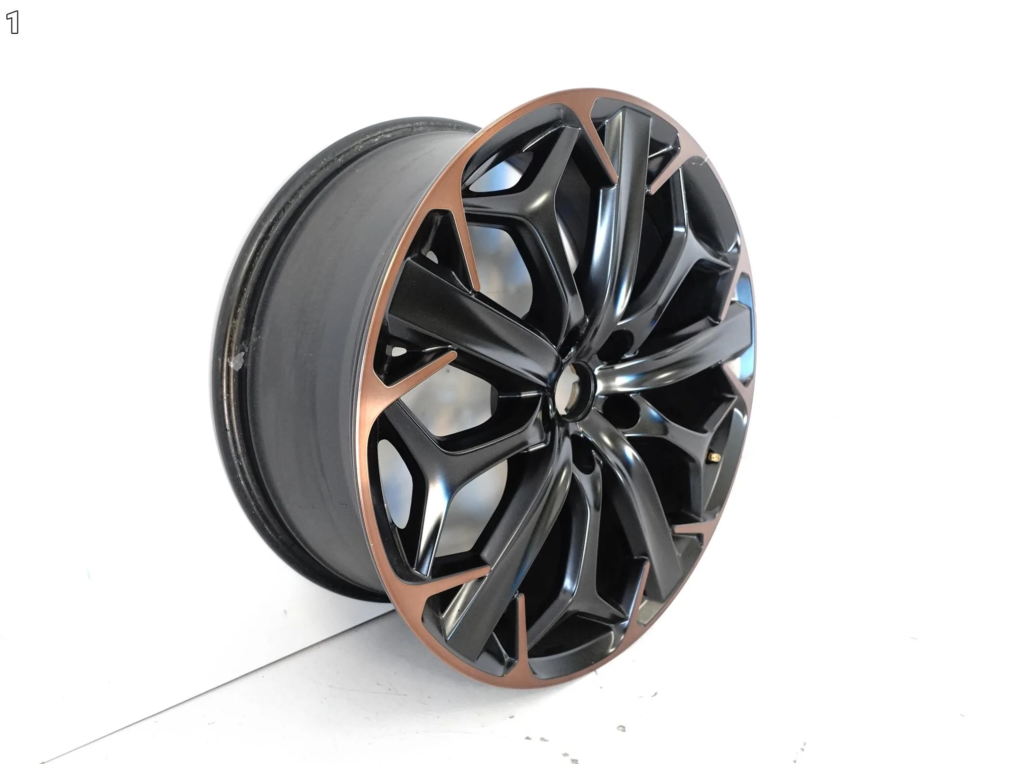 SEAT CUPRA FORMENTOR 5FF FELGA 8Jx19 ET40 5×112 0012ea625aefaed4a6781e68ccc919ef