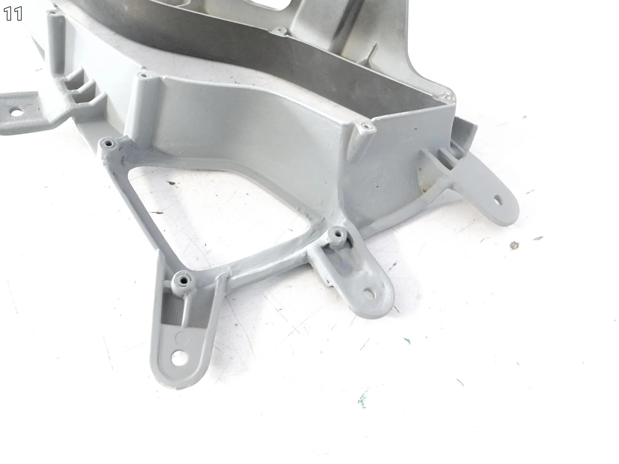 FERRARI 458 ITALIA F142 09-15 KRATKA ATRAPA RAMKA OSŁONA ZDERZAK TYŁ PRAWA 1ef71e59c34017be78da5bf56abb8852