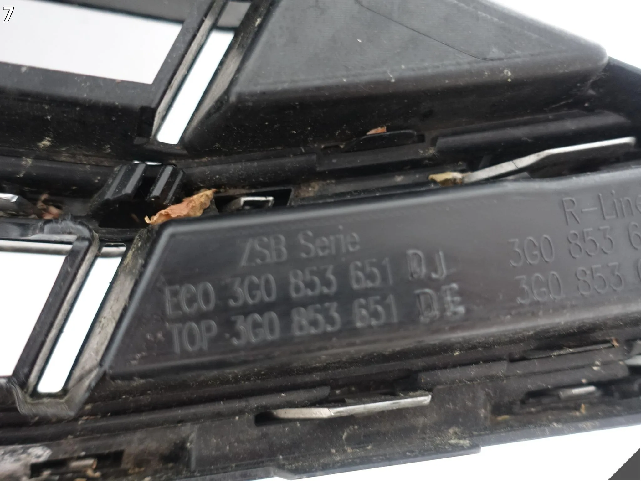 VW PASSAT B8 3G0 LIFT 19-23 GRILL ATRAPA KRATKA W ZDERZAK PRZÓD 3G0853653N 4f2e5b5187b8f625858a59083c7be74f