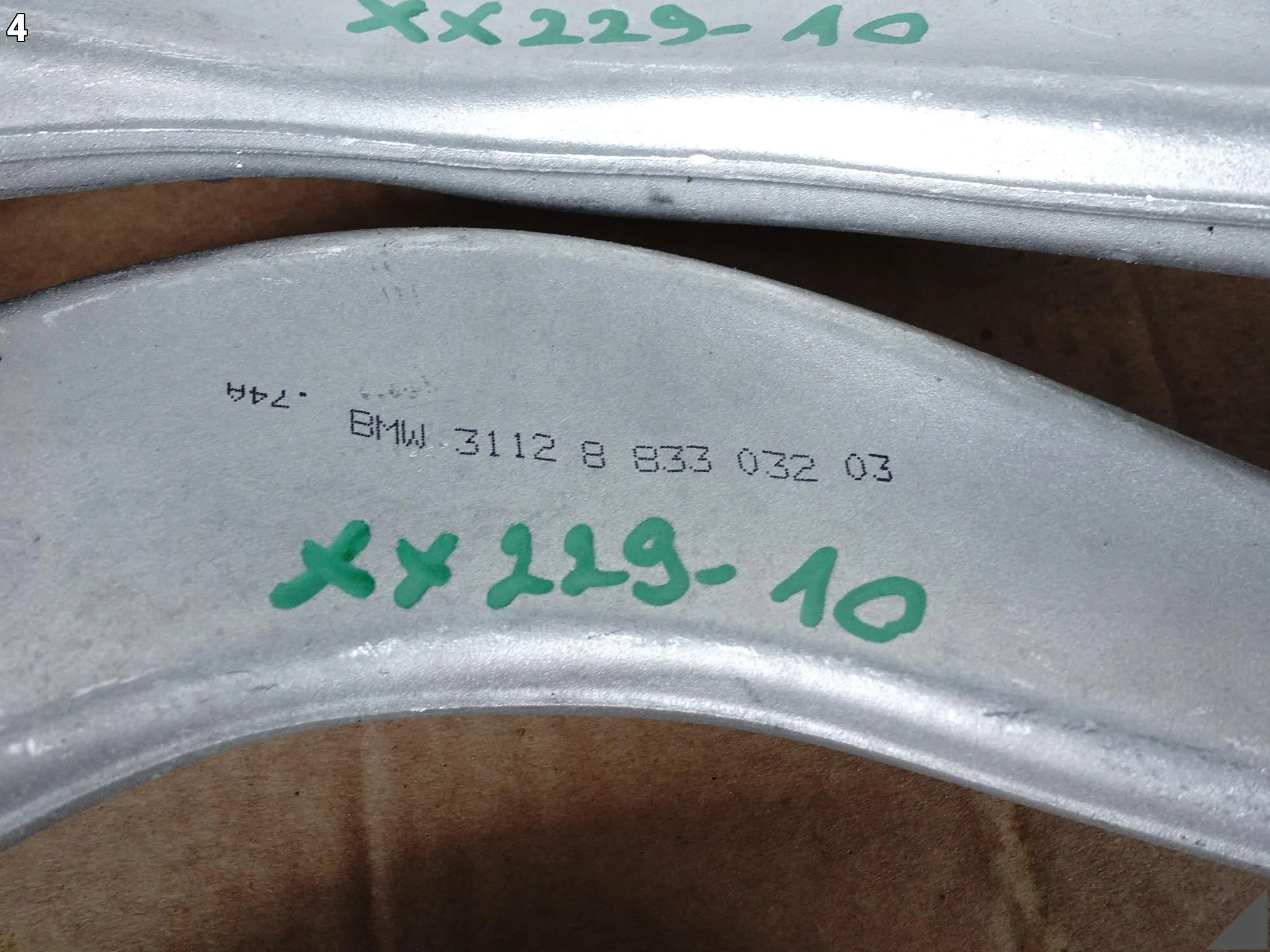 BMW 5 G60 G61 23- WAHACZ ROZPRĘŻNY Z PODUSZKĄ PRAWY PRZÓD ORYGINALNY 957e16d15ada29bde16ad0bfe4783b76