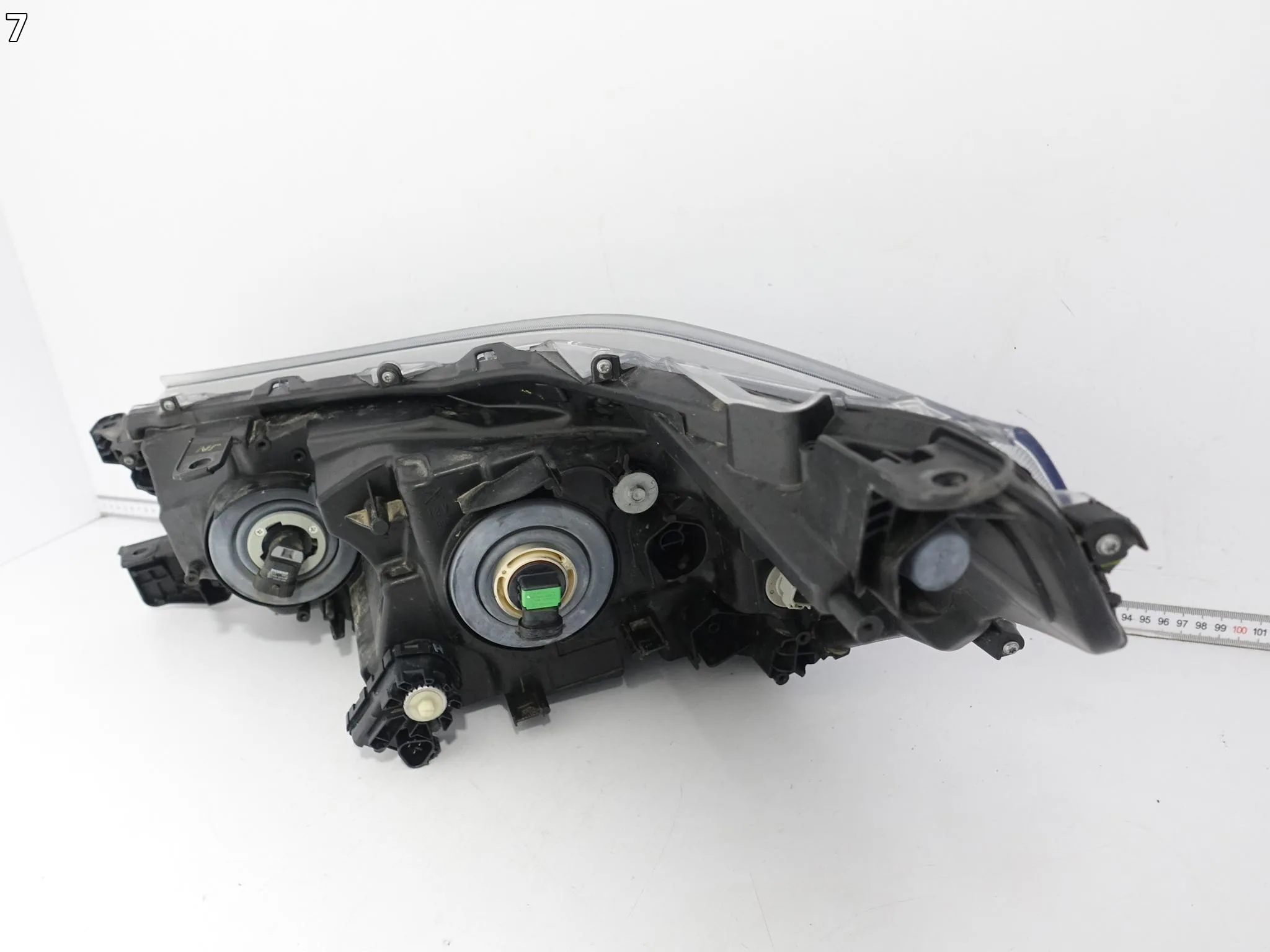 TOYOTA HILUX VIII 8 20-24 LIFT LAMPA PRAWA ZWYKŁA HALOGEN PRZÓD EUROPA eb88f88f3fbbadfc3ee345a071bf5d6e