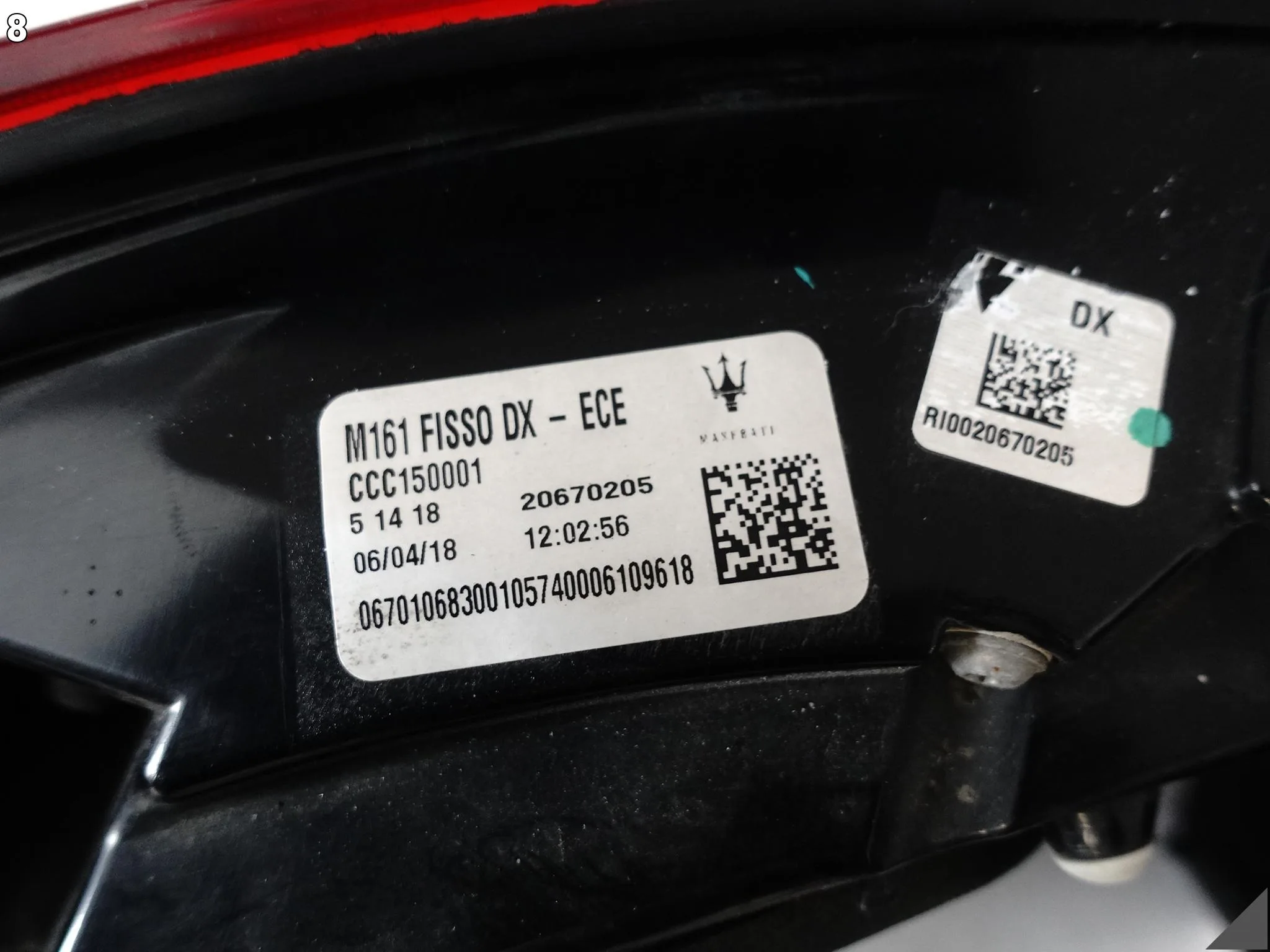 MASERATI LEVANTE M161 16-21 LAMPA LED W BŁOTNIK PRAWA TYŁ EUROPA 20670205 560225ba7b0e8d8705b84923c4840fbc