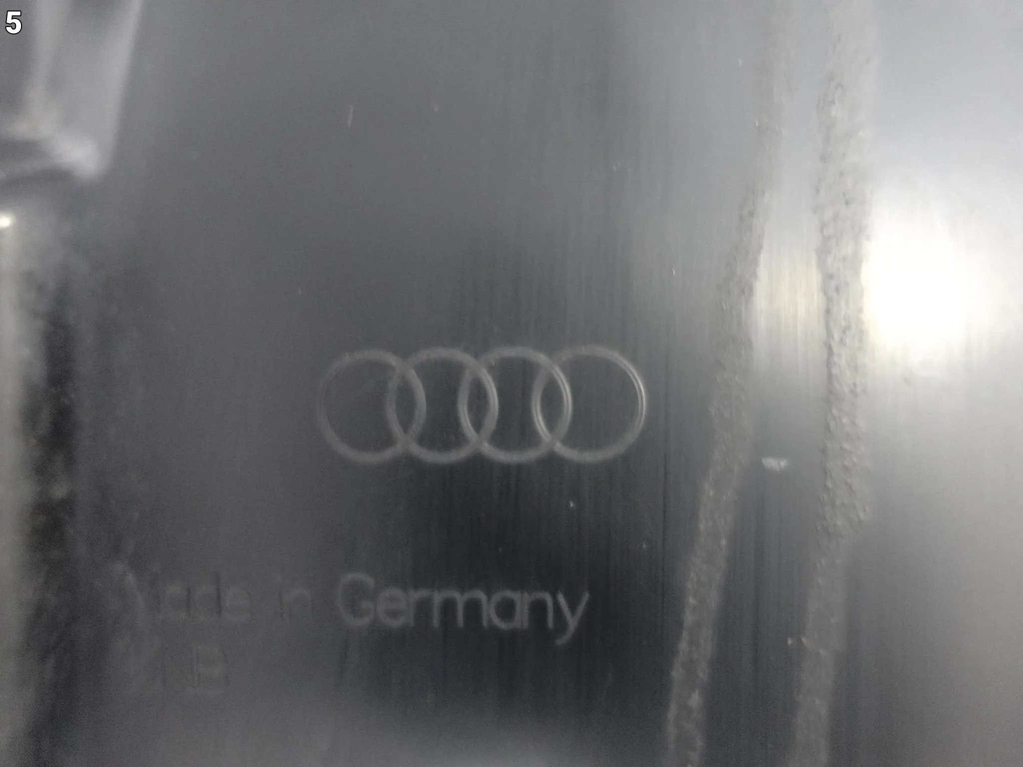 AUDI A3 8Y0 LIFT 20- NADKOLE OSŁONA POSZYCIE WNĘKI KOŁA PRZÓD PRAWE 5501632d487006c81c37b3194ec2bf16