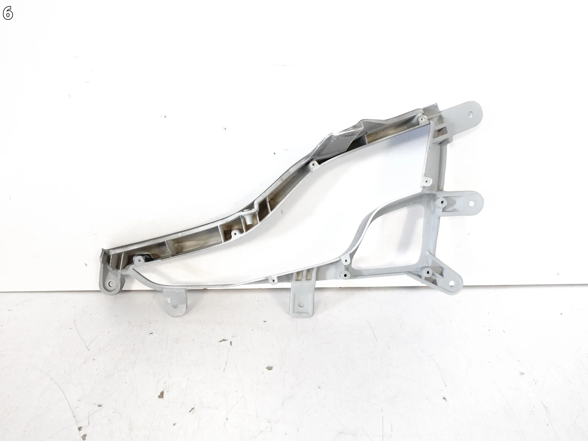 FERRARI 458 ITALIA F142 09-15 KRATKA ATRAPA RAMKA OSŁONA ZDERZAK TYŁ PRAWA ce03cf2f2637f623005f13c7c184df57