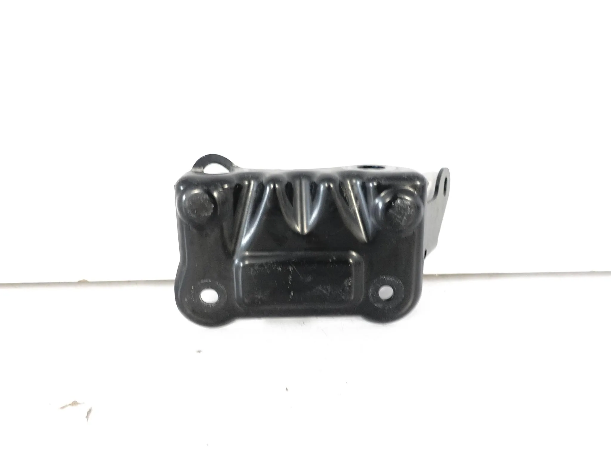 AUDI RS6 4K0 RS7 4K8 C8 19-25 WSPORNIK UCHWYT MOCOWANIE INTERCOOLER PRAWY 4465e5301da254a5a19b823959645391
