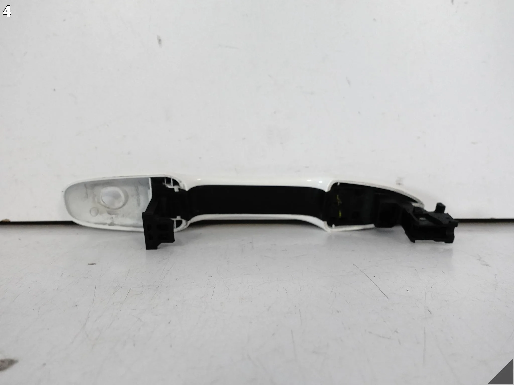 TOYOTA YARIS IV 4 COROLLA E21 XII KLAMKA ZEWNĘTRZNA UCHWYT DRZWI LEWA PRZÓD a49bbe50bd9c0f0a8a0319a080626c34