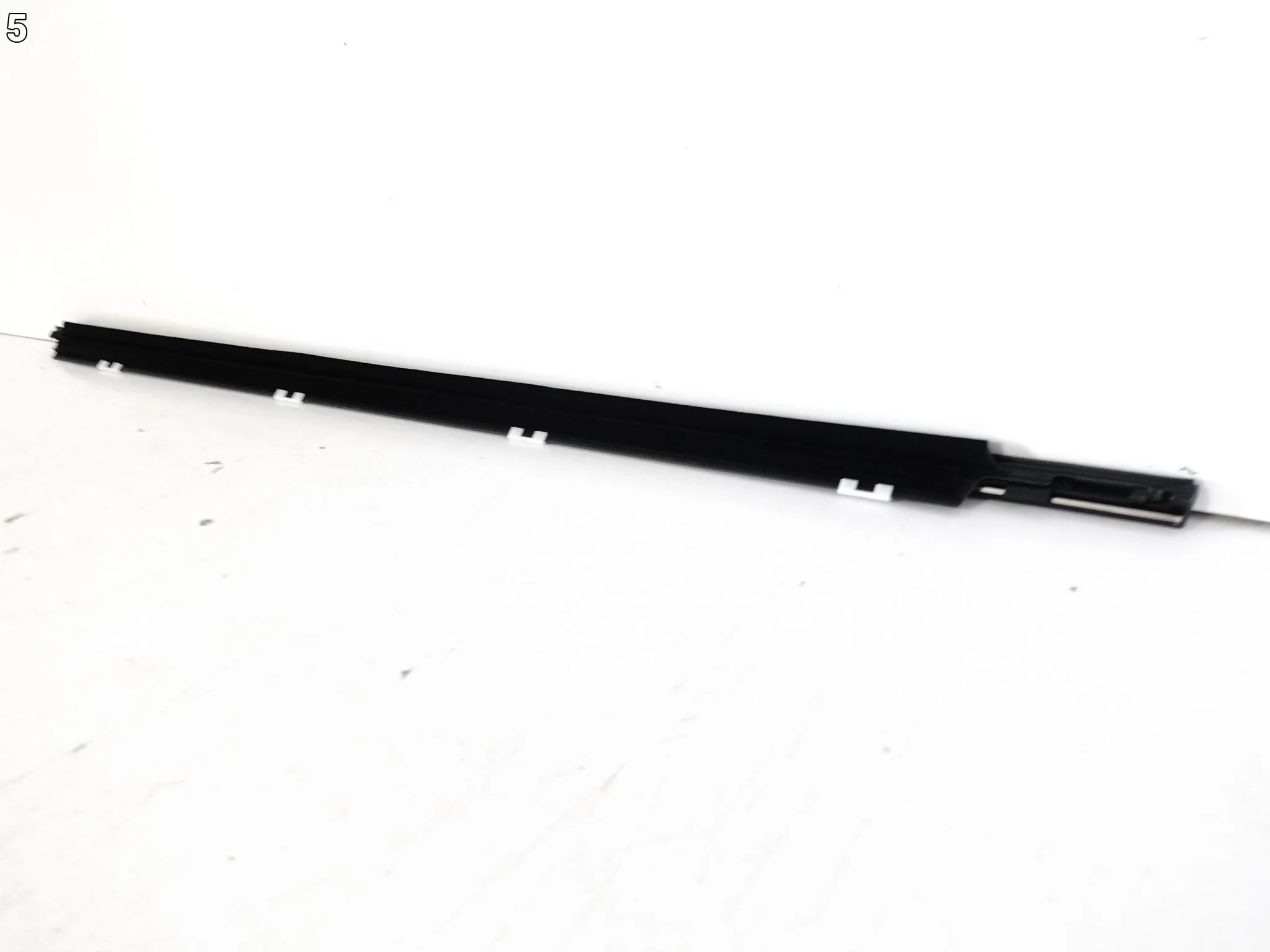LEXUS RX V 5 RX450 RX350 22- LISTWA ZGARNIAJĄCA SZYBY PRZÓD PRAWA CHROM b08c47f8dd90dad3943e2765189cc997