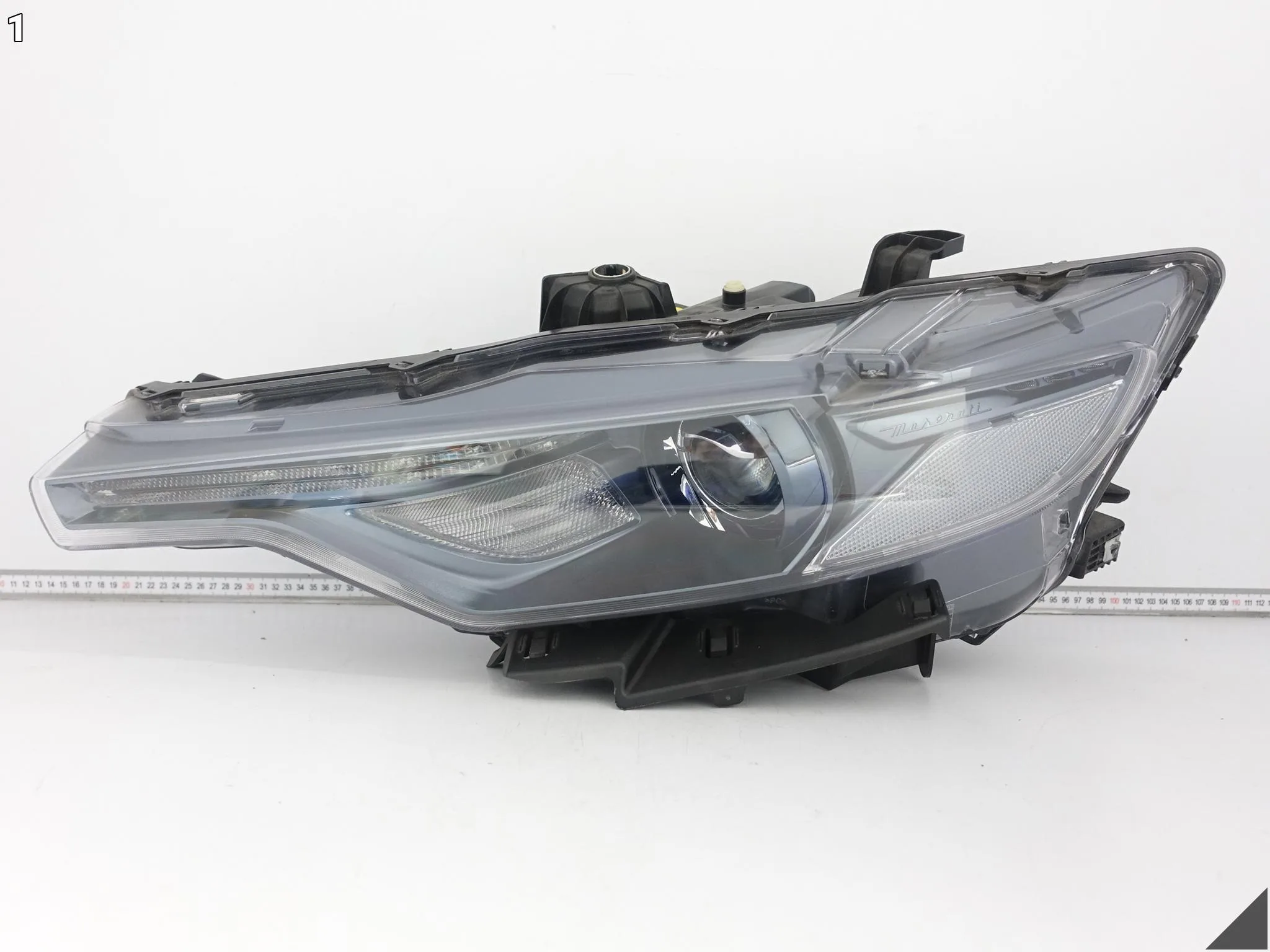 MASERATI LEVANTE M161 16- LAMPA NIESKRĘTNA FULL LED LEWA PRZÓD EUROPA 87cde9b087c68dcfa0e25fa8aca8c991