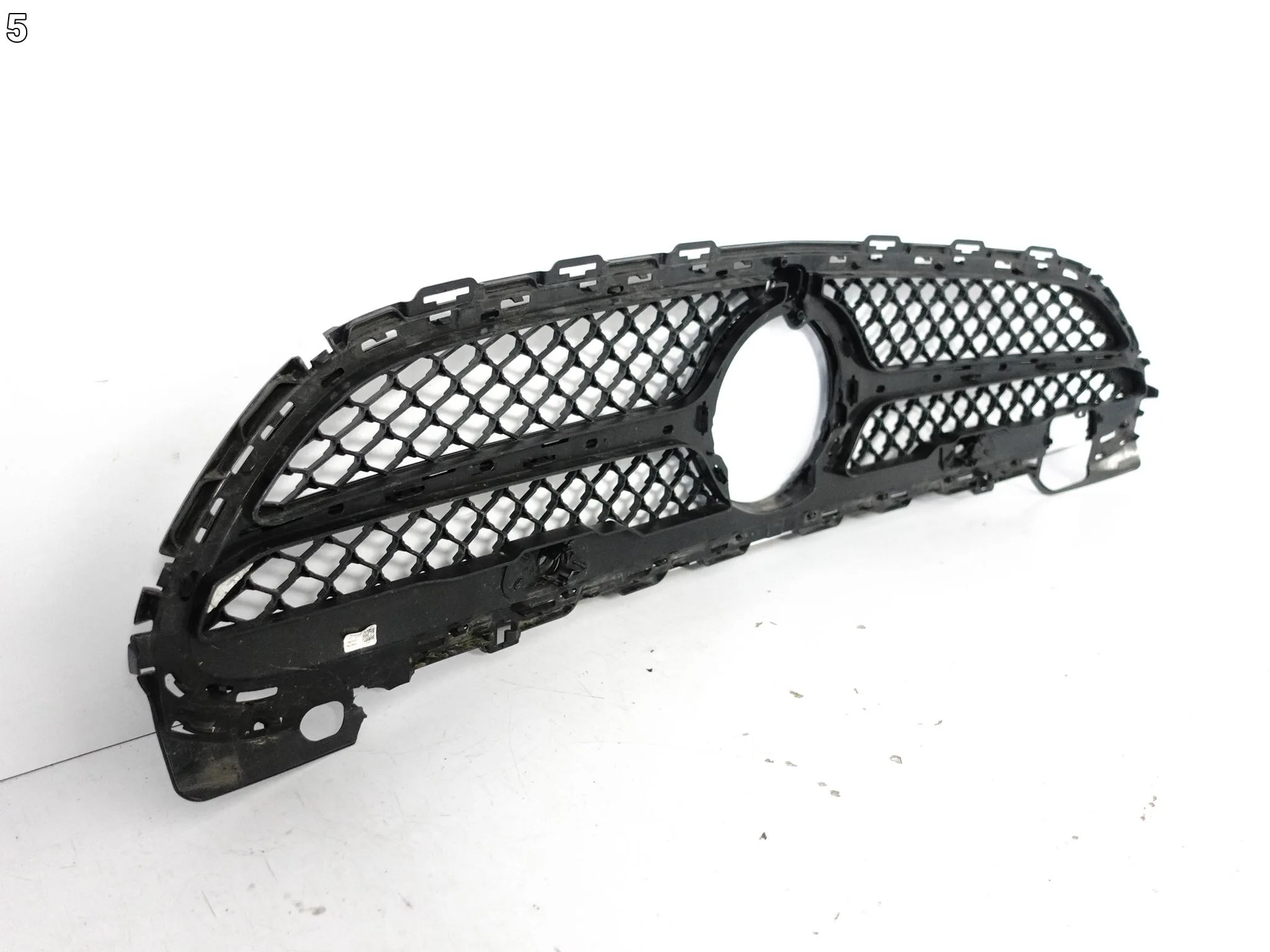 MERCEDES C-KLASA W206 S206 AMG LINE 21- GRILL ATRAPA KRATKA W ZDERZAK PRZÓD 5114c3a72a822e32d7c15e152793569c