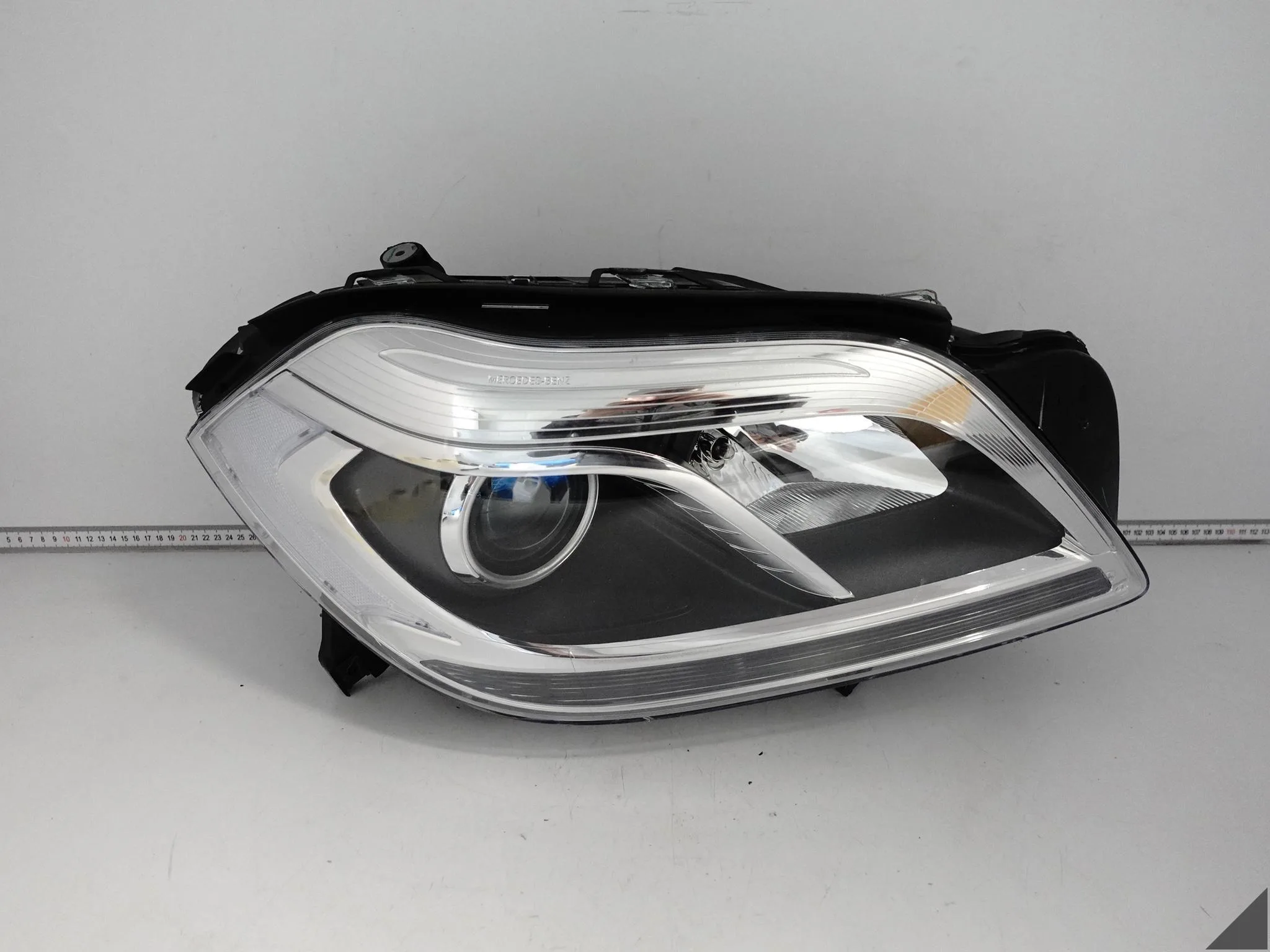 MERCEDES GL II X166 12-15 LAMPA HEADLIGHT ZWYKŁA HALOGEN PRAWA PRZÓD EU 72fef3d51d014f171ca7aa1067e9d181