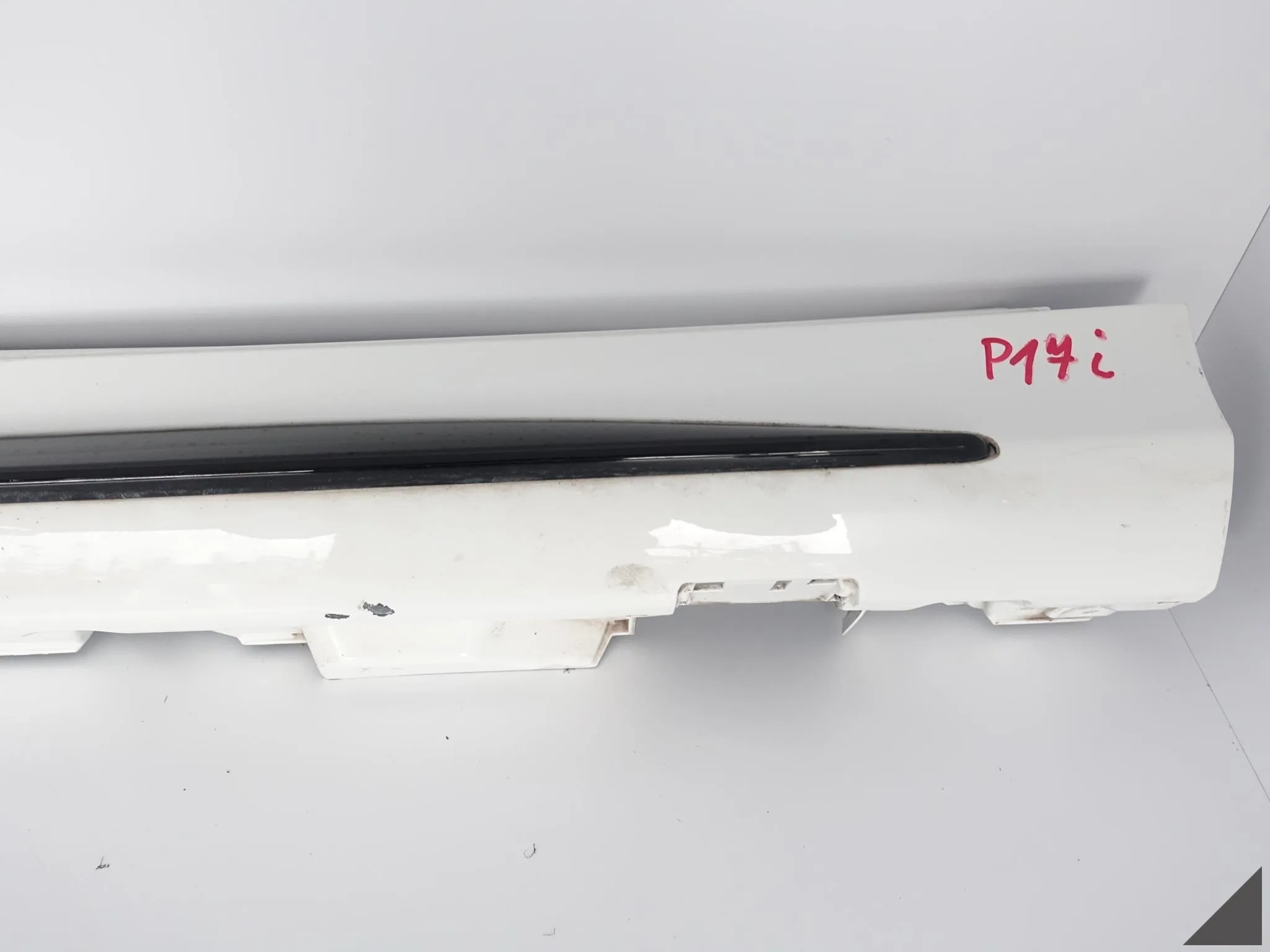 MERCEDES C-KLASA W205 S205 6.3 4.3 AMG PRÓG LEWY e1283d9e5f554de0cb3df91920598a08