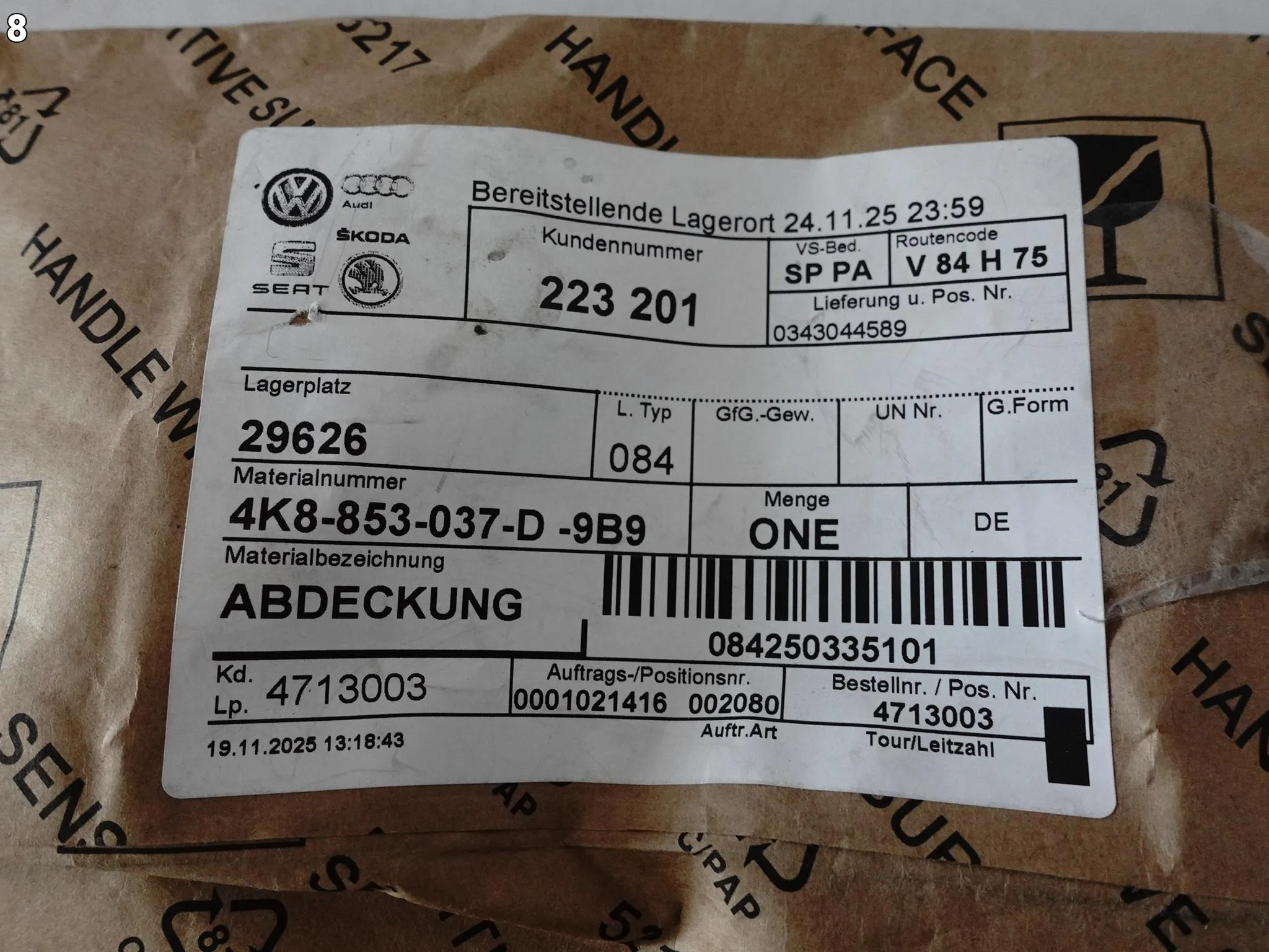 AUDI RS7 RS6 C8 4K8 19-25 ŚLIZG MOCOWANIE POD EMBLEMAT GRILL ZDERZAK PRZÓD b15973e4018c3f9f7122b7a8bd4ada57