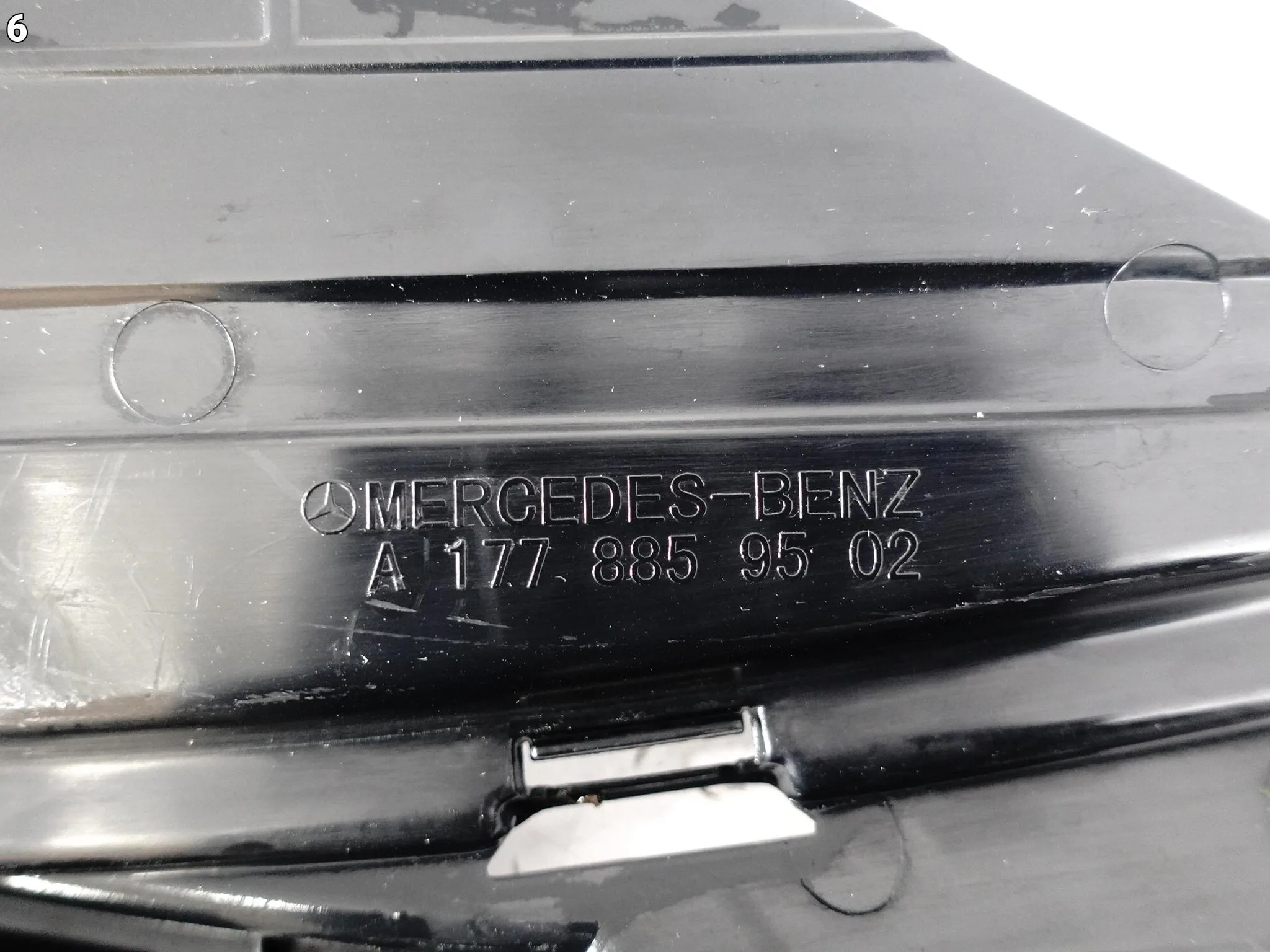MERCEDES A-KLASA W177 18- OSŁONA ŚLIZG WZMOCNIENIE W ZDERZAK PRZÓD LEWA c6f79802b0a175703f492cf8b2850a6a