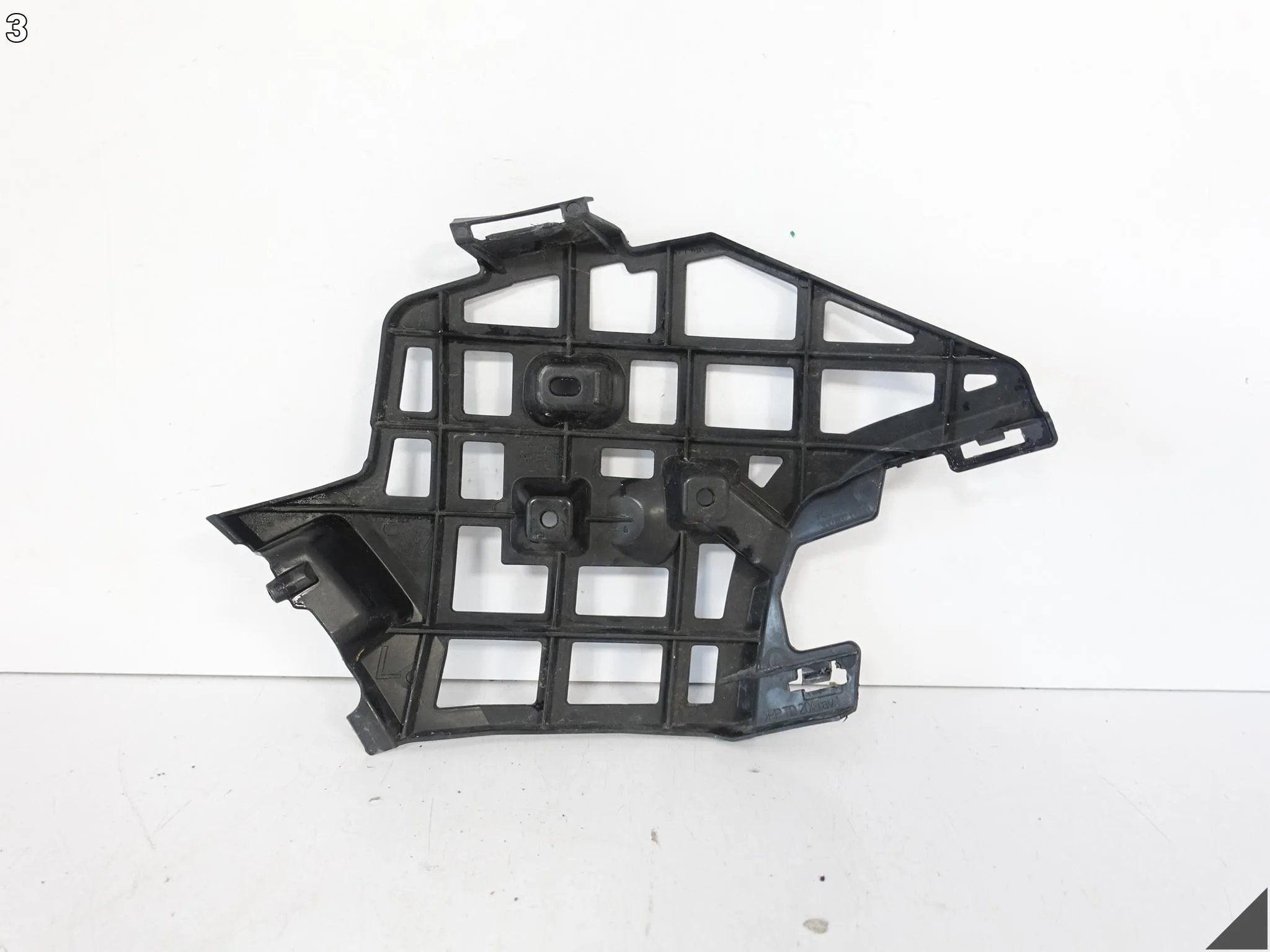 VW PASSAT B8 3G0 LIFT 18-23 ZWYKŁY ŚLIZG MOCOWANIE W ZDERZAK PRZÓD LEWY d75f0d73c7a733a0618177fb5c640afe
