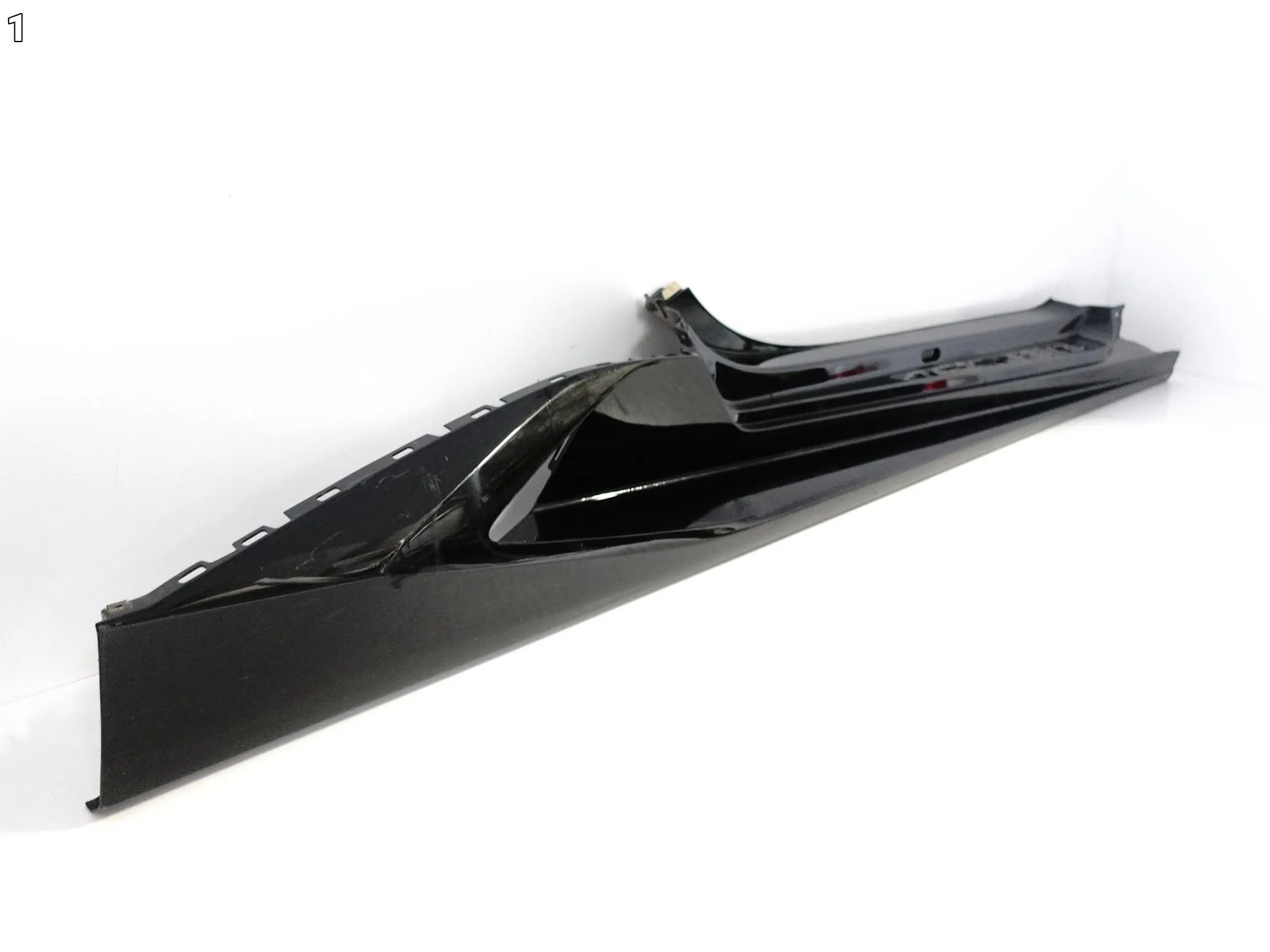 LAMBORGHINI HURACAN 4T0 13- LISTWA NAKŁADKA OSŁONA PROGOWA WLOT PRAWA 114efee9be4ab58bb14b4995a867f627