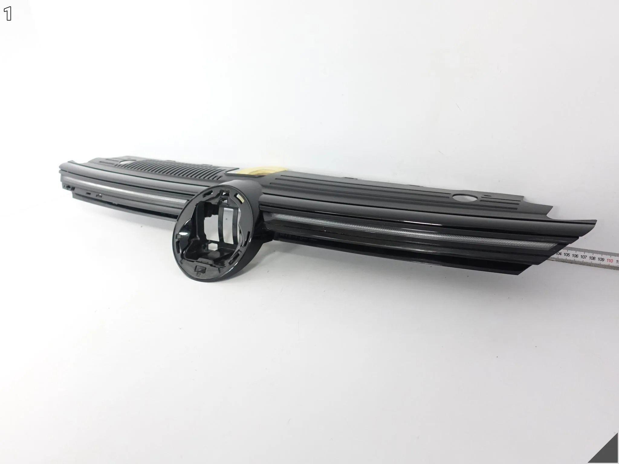 VW GOLF R 8 VIII 5H0 5H1 19-24 GRILL ATRAPA LISTWY LED BLENDA ZDERZAK PRZÓD f1c45cf1e22ccb12f0eed37894bb6b90