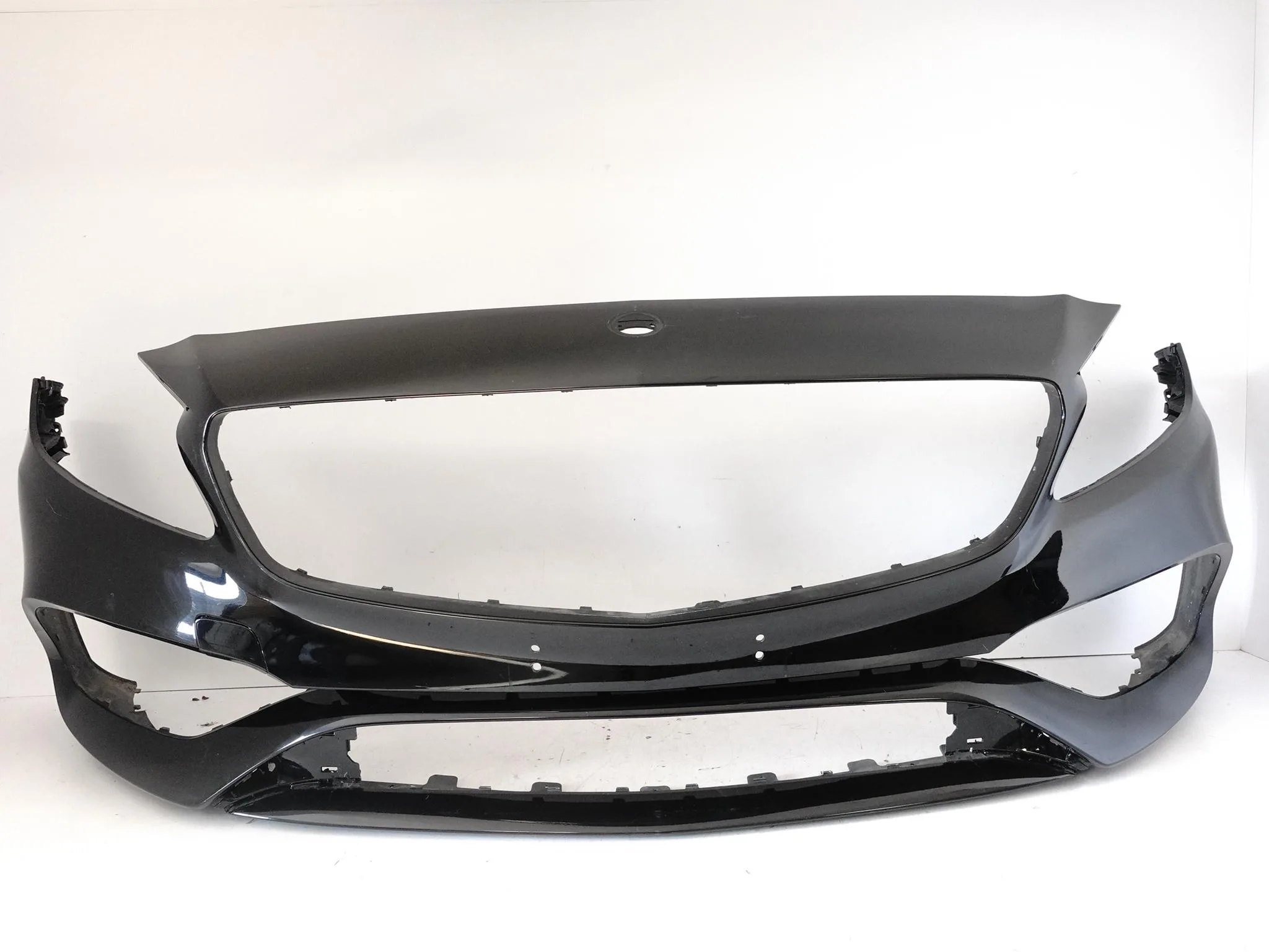 MERCEDES A-KLASA W176 LIFT MOPF AMG 15-18 ZDERZAK BUMPER PRZÓD (PDC) 368ec1428cf7120aa0a183cea410058e
