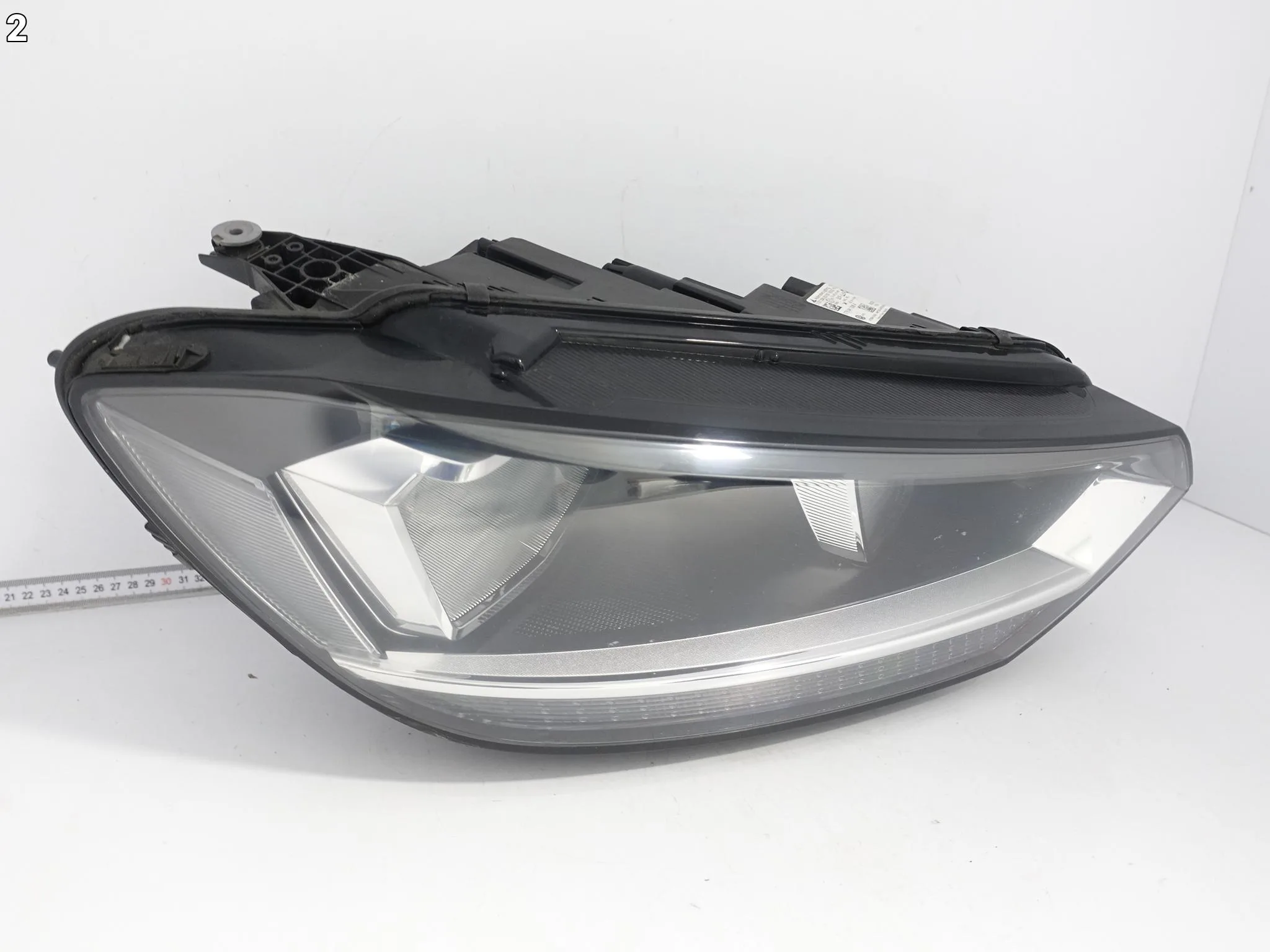 VW TOURAN 5TB II 2 15- LAMPA ZWYKŁA HALOGEN H7 PRAWA PRZÓD EUROPA 978e1c9c9804369e0faae17dbdaee6f3