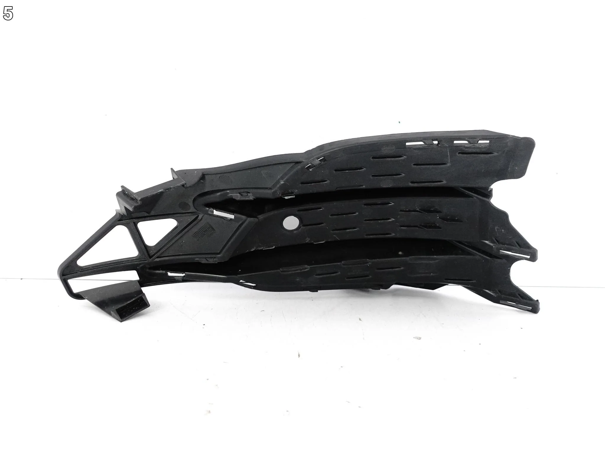 MERCEDES GLE W167 V167 C167 AMG MOPF LIFT 23- KRATKA W ZDERZAK PRZÓD LEWA 8e08cc086662be37f814eb15f9777489