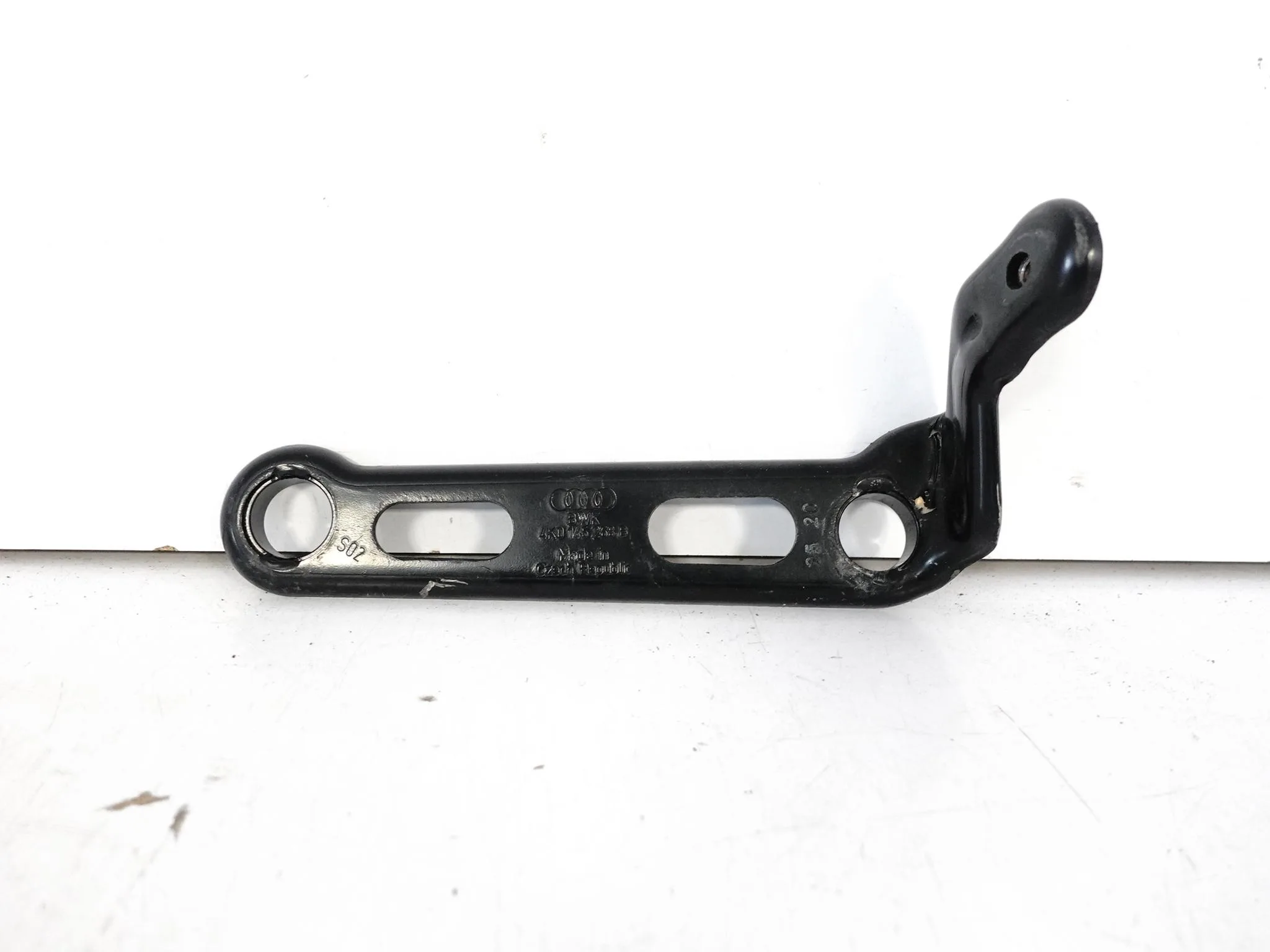 AUDI RS6 4K0 RS7 4K8 C8 19-25 WSPORNIK UCHWYT MOCOWANIE INTERCOOLER PRAWY 3fb3b110260a82e1afd2db589777fda9