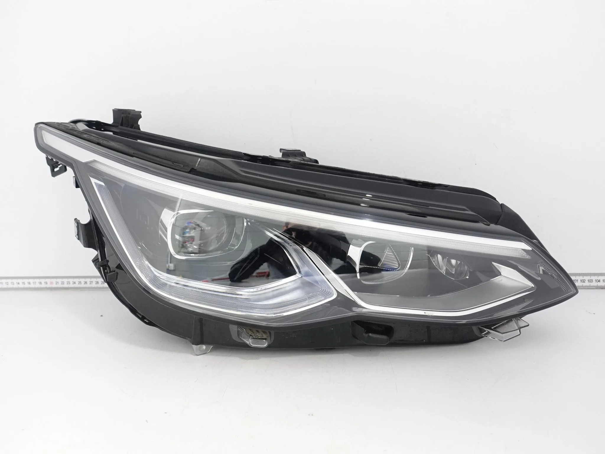 VW GOLF 8 VIII 5H0 5H1 19-24 LAMPA FULL LED IQ.LIGHT PRAWA PRZÓD EUROPA dbe60134575bf2763f6c499a64d66d5d