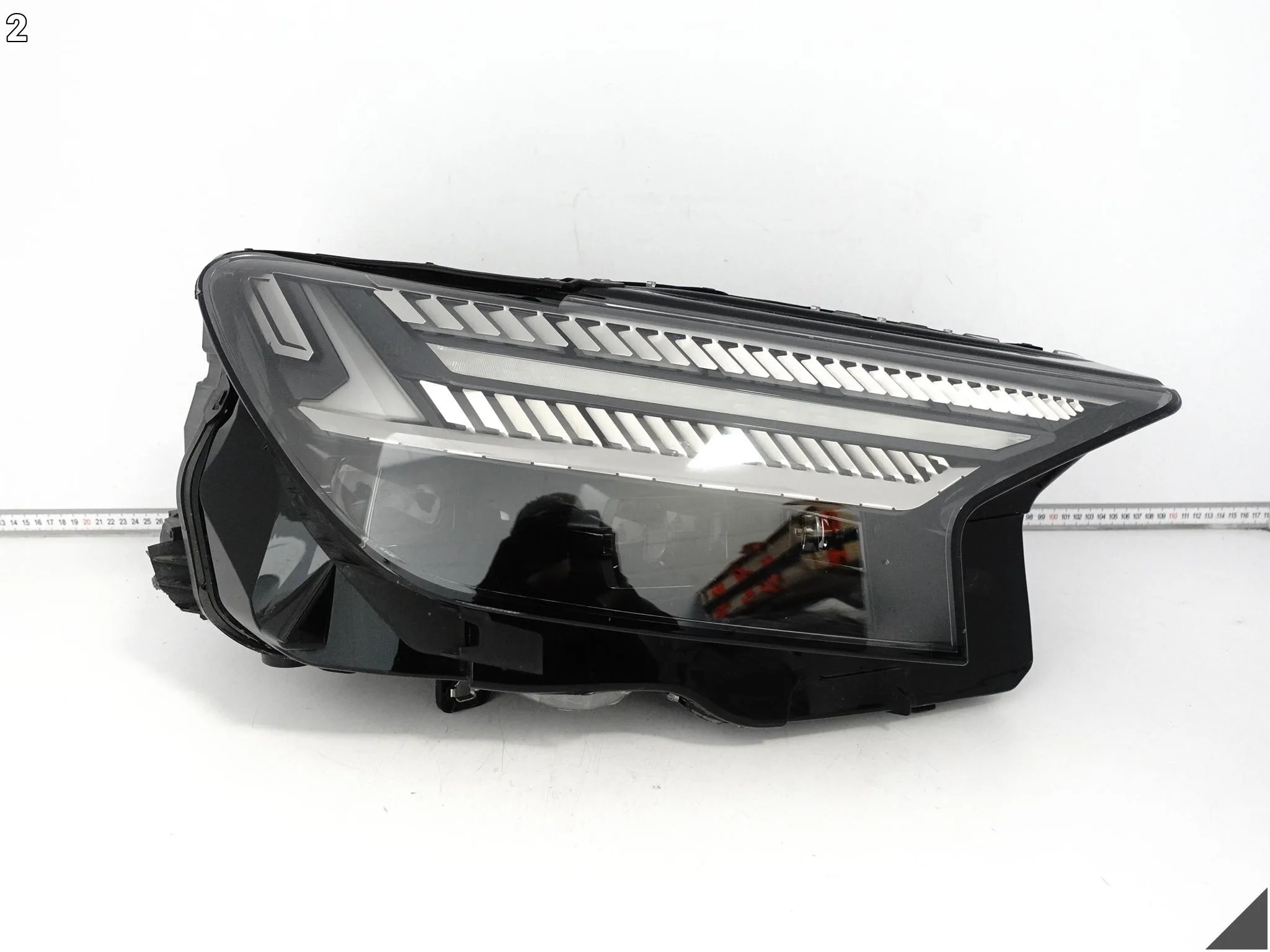 AUDI Q4 E-TRON 89A 21- LAMPA MATRIX HIGH FULL LED PRAWA PRZÓD EUROPA b37c73131b8cd50558da8b4121655d45