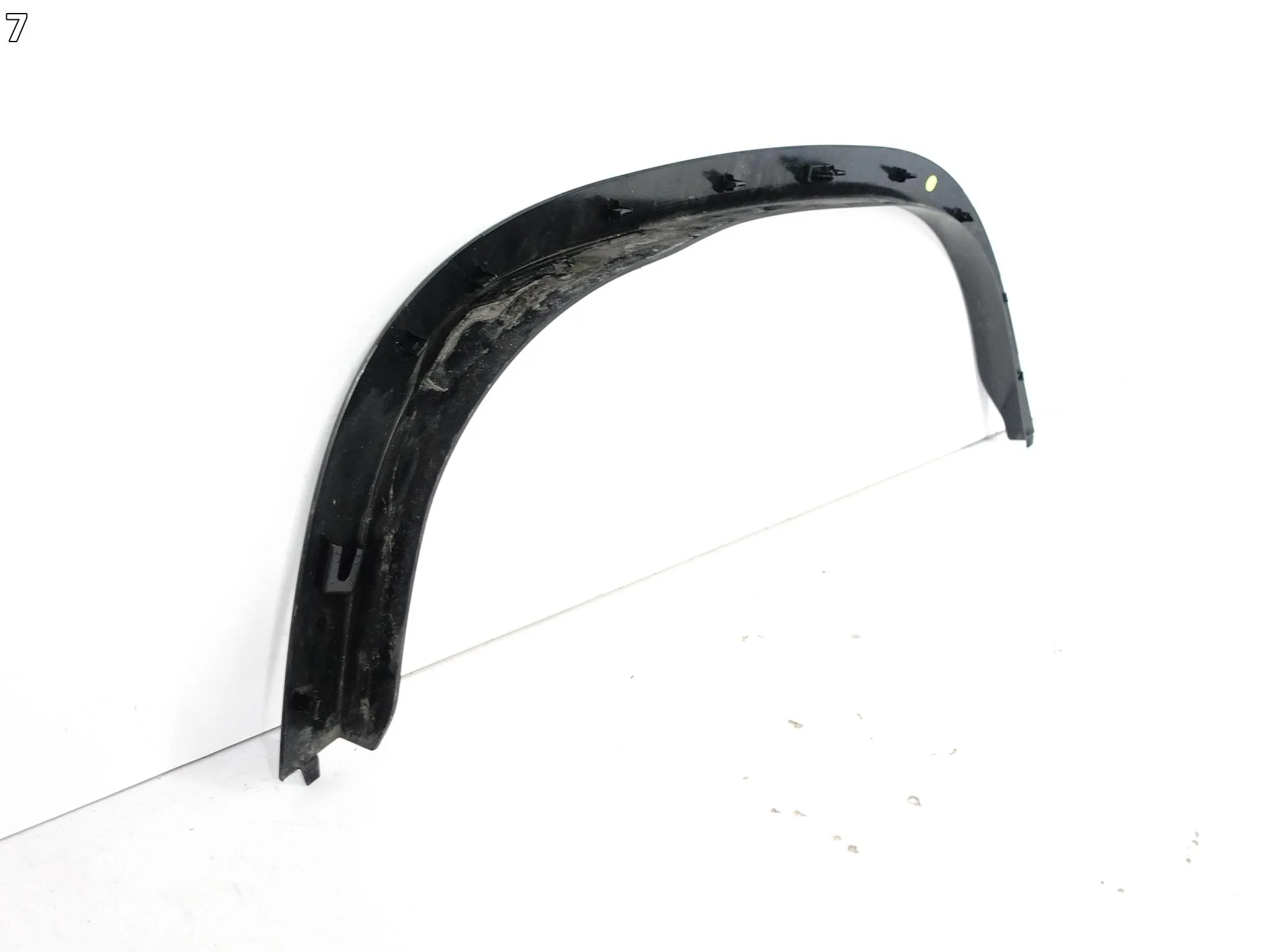LAND ROVER DEFENDER L663 110 OCTA 24- LISTWA NAKŁADKA BŁOTNIK PRZÓD PRAWA dd5382b59f03ac630e3b823e8d00c98e